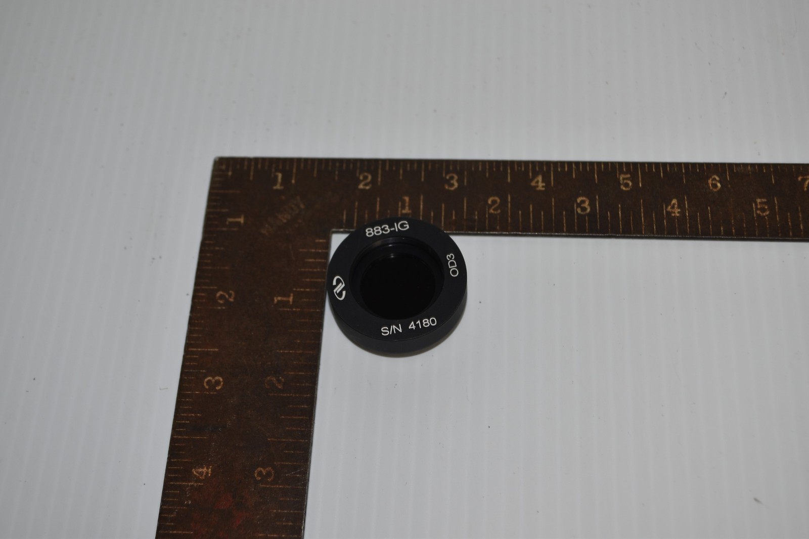 *JM* NEWPORT 883-IG OD3 OPTICAL ATTENUATOR (SML19)