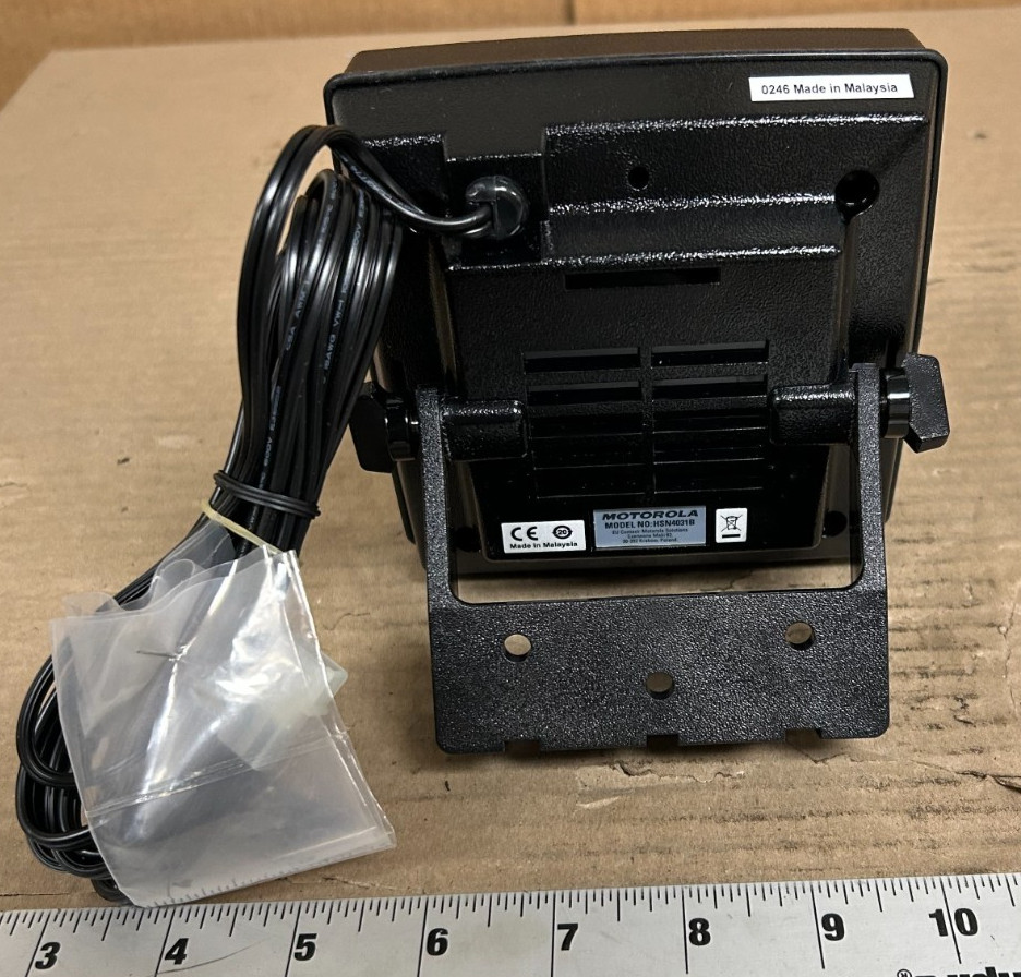 Motorola External Speaker Two Way Radio 7.5W HSNA4031B