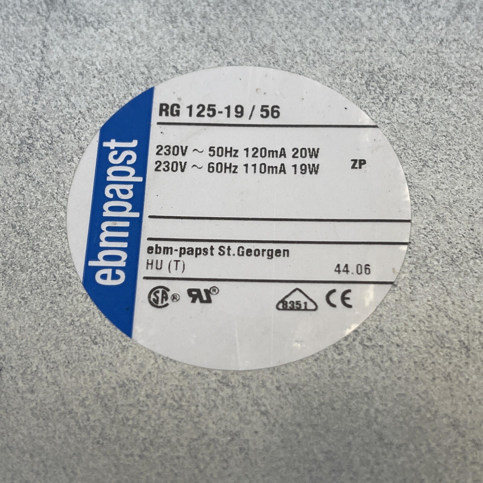 *NEW* EBMPAPST RG125-19/56 Cooling Fan 230VAC 20W 2550RPM 19W 2750RPM + Warranty