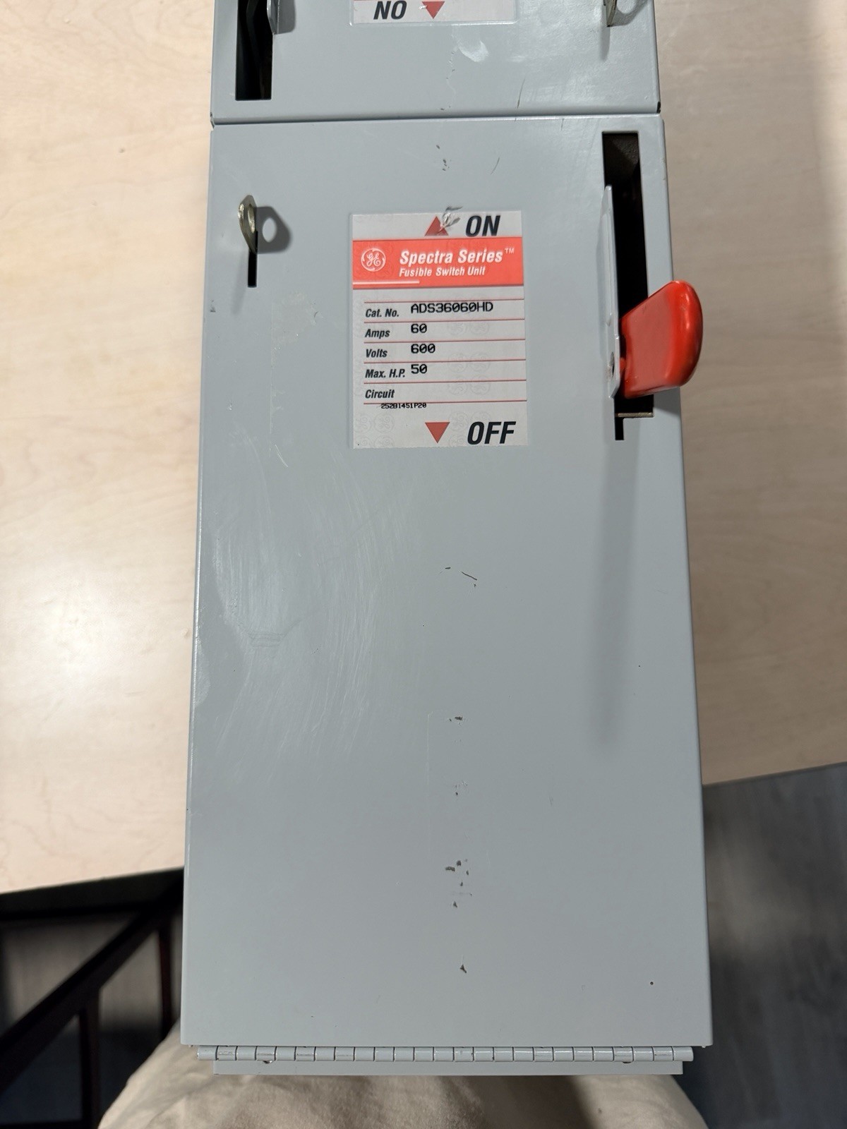 GE Spectra ADS36600HD 60A Fusible Load Break Switch 3 Pole 600V USED WORKING
