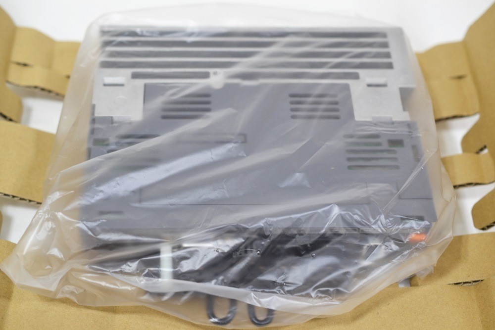 Mitsubishi MR-J4-20B Servo Driver US Free TAX Warehouse storage items