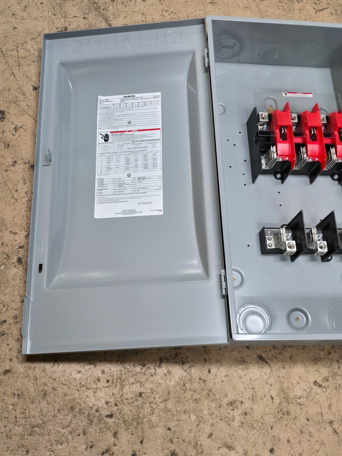 SIEMENS HF364, HEAVY DUTY SAFETY SWITCH ,3p/200A/600V, NEW IN BOX! MAKE OFFER!