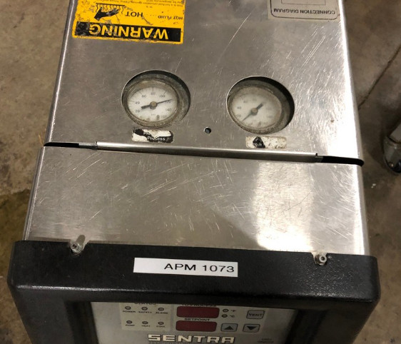 Advantage Sentra Temperature Controller LE Series MN# SK-1035LEZ-21D1 *See Desc*