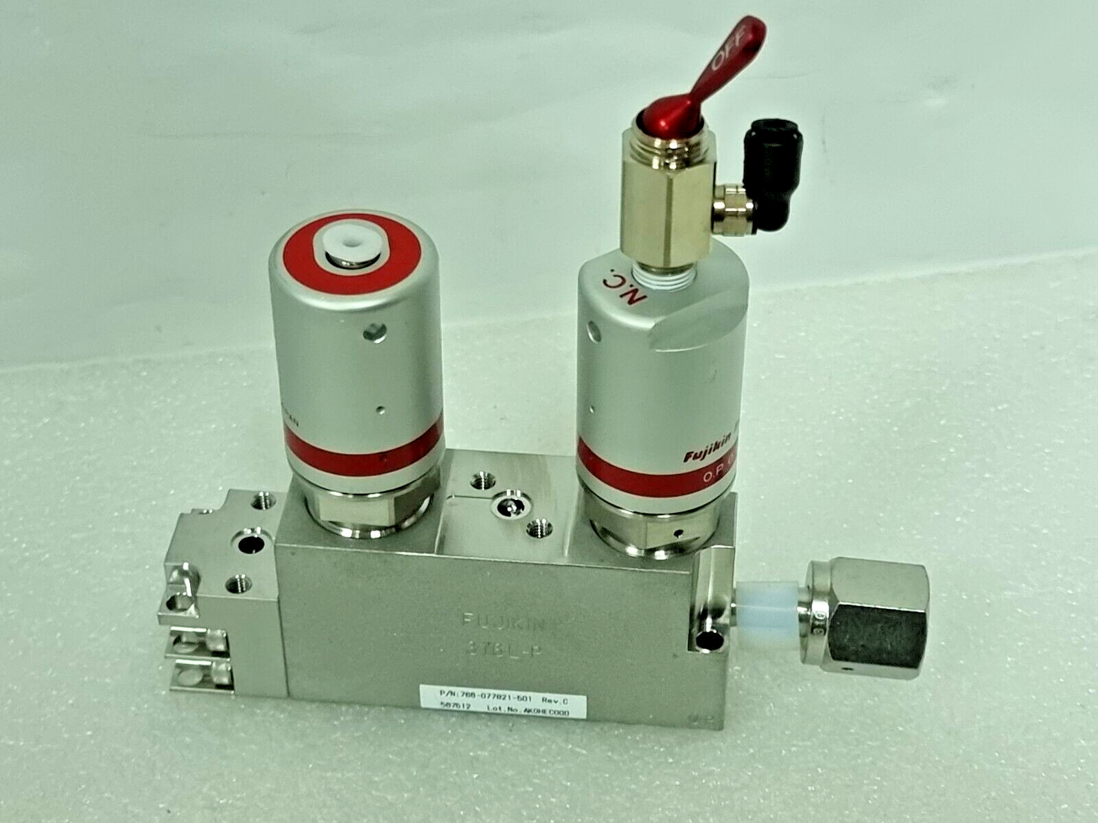 Lam 766-077821-501 Rev C Hybrid Diaphgram Valve,Fujikin 316L-P 0.5-0.6Mpa_,96670