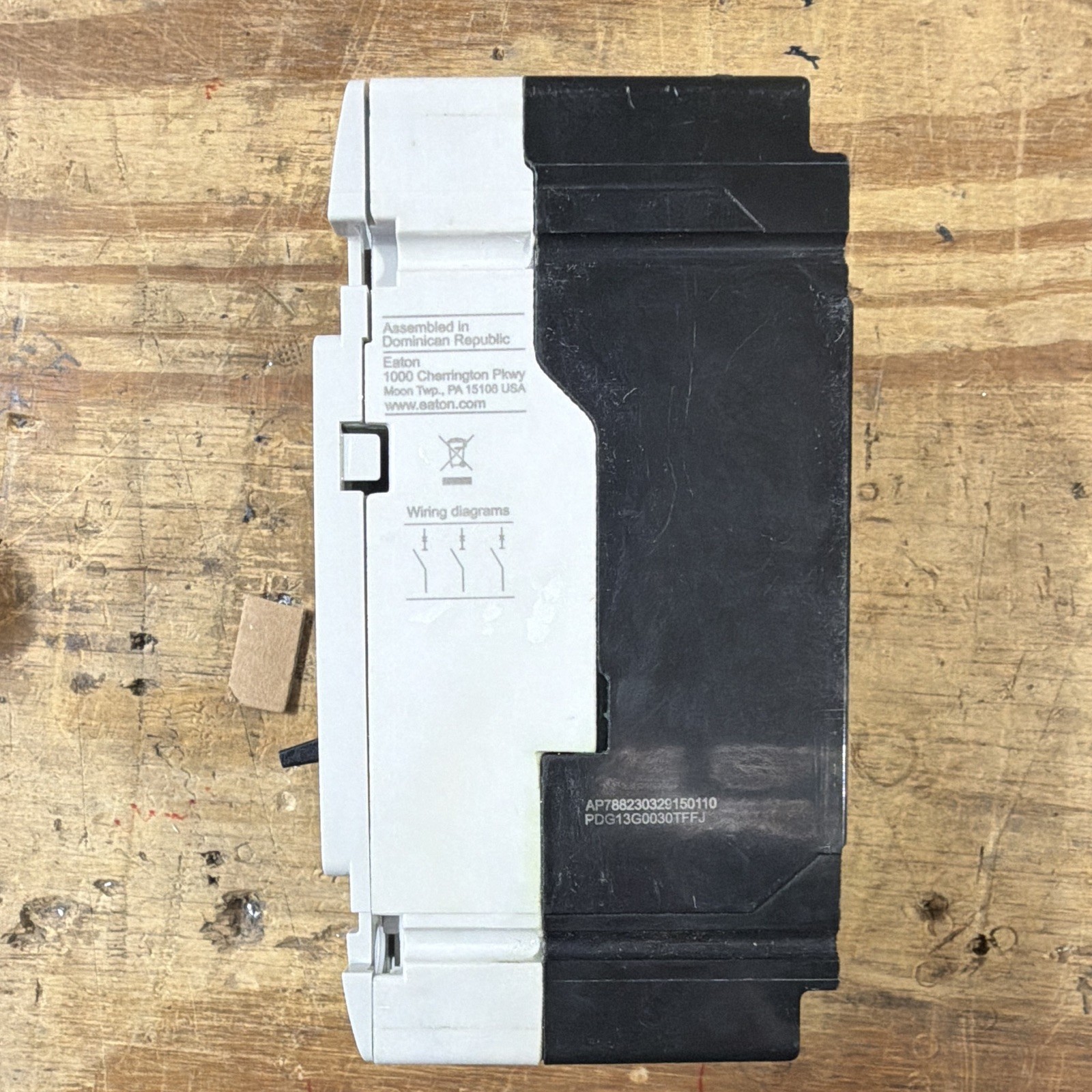 Eaton Power Defense PDG13G0030TFFJ Molded Case Breaker 3P 30A 480V