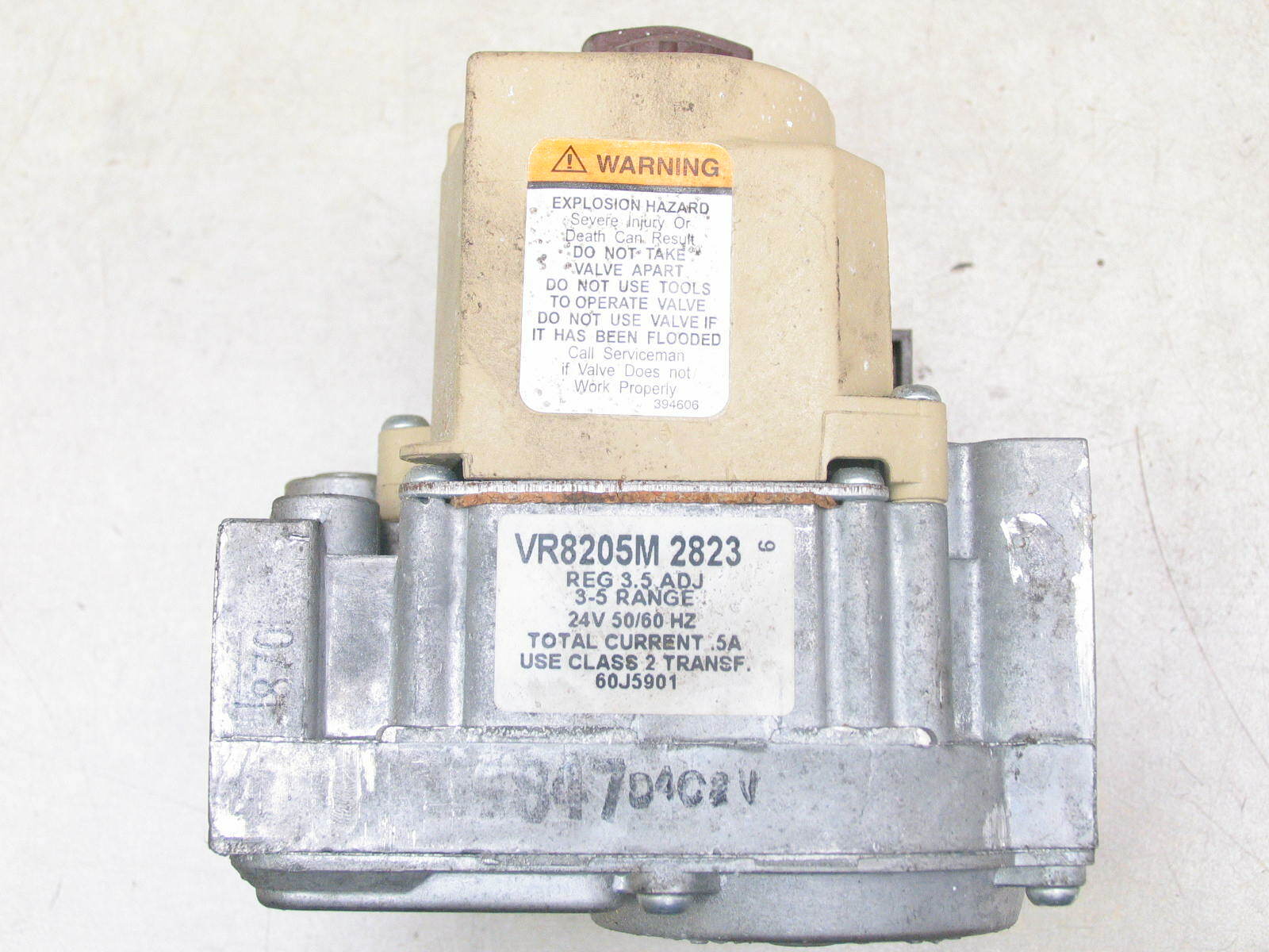 Honeywell VR8205M2823 HVAC Furnace Gas Valve 60J5901