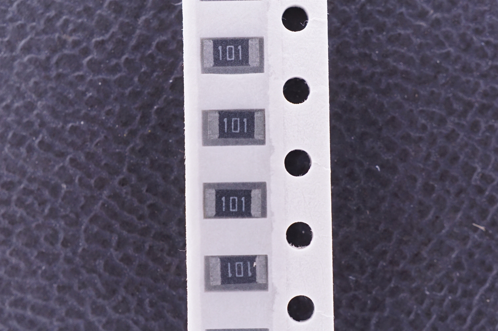 Lot of 250 RK73B2BTTD101J KOA Chip Resistor 100 Ohm 250mW 1/4W 5% 1206 NOS