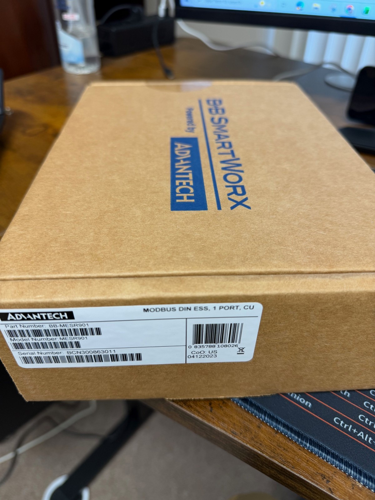 Advantech BB-MESR901 Modbus Gateway, MODBUS, 1 ETH to 1 RS-232/422/485, DC PWR