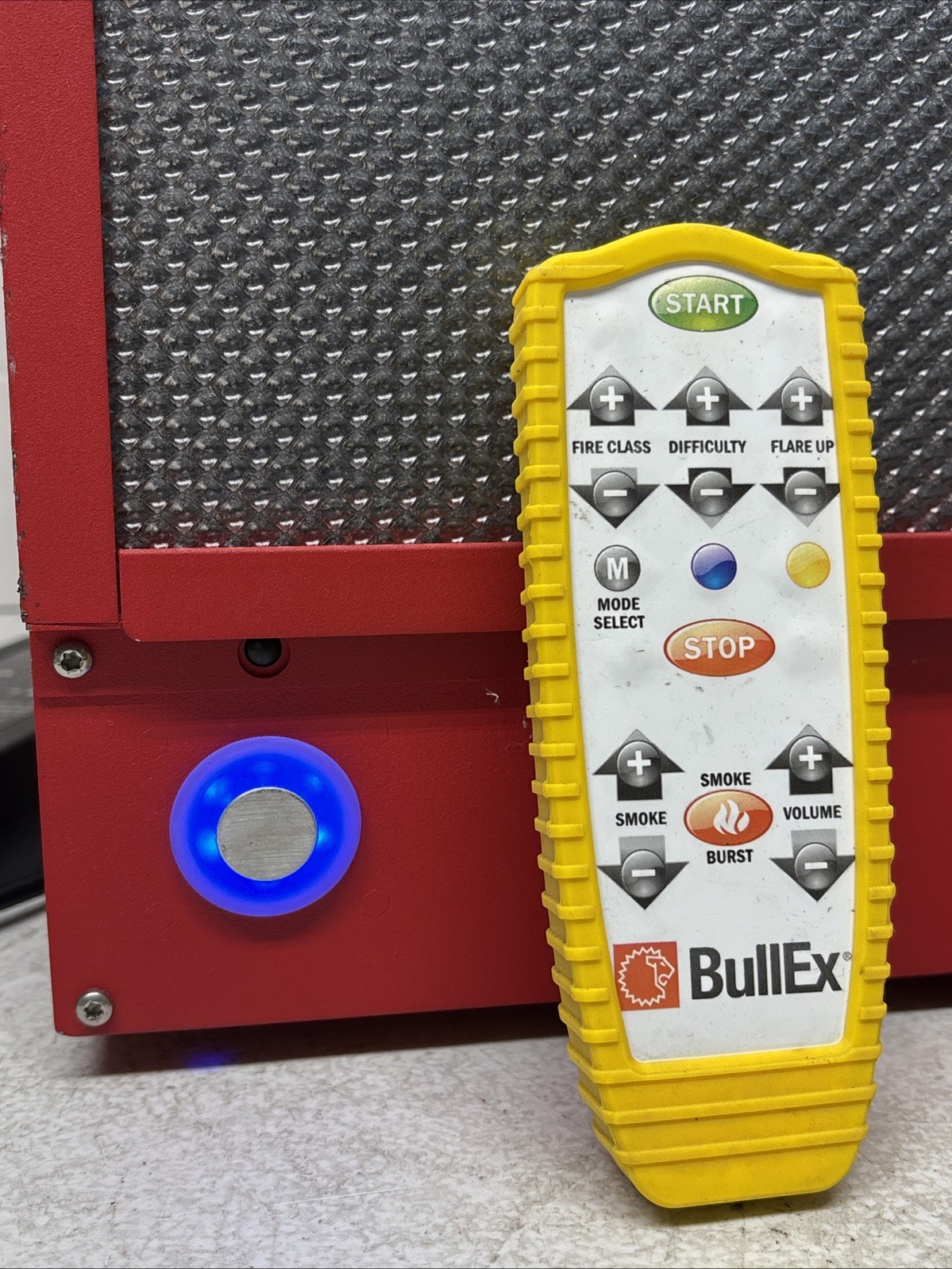Lion BullEx Bullseye BEP 200 Fire Simulator Digital Fire Training System + Case
