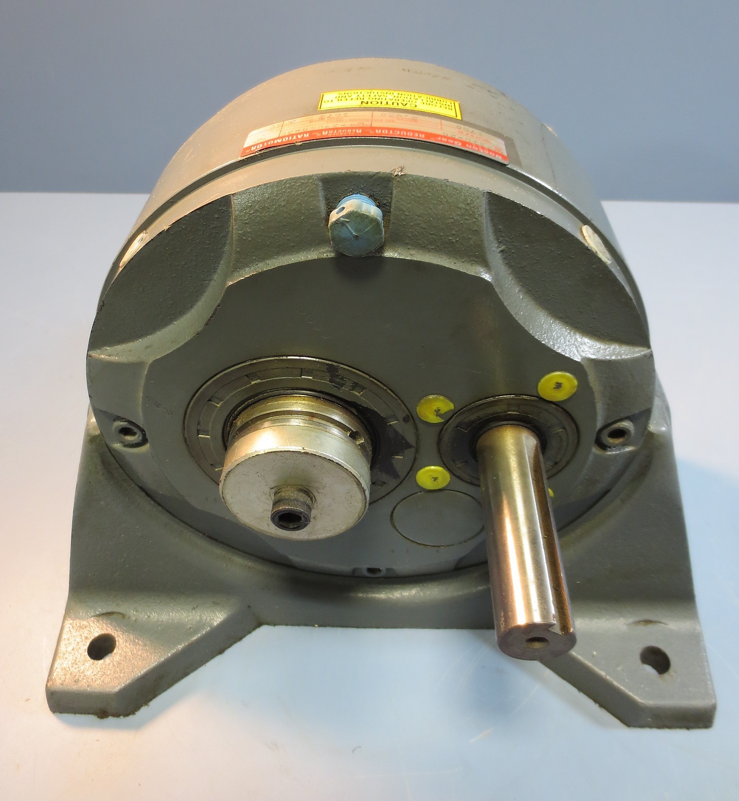 Boston Gear Reductor Ratiomotor Cat. No. 231D-20 Model 001 20:1 2.430 HP Reducer