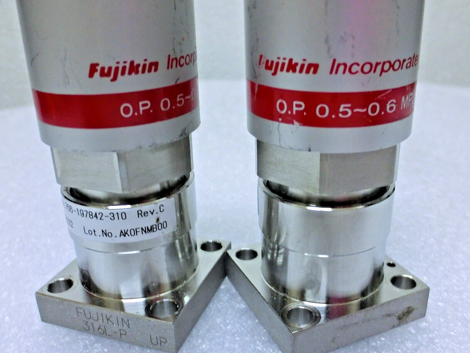 2pc Fujikin 708222 Diaphram Valve,LAM 766-197842-310 Rev C,O.P.0.5~0.6mPa_,96435