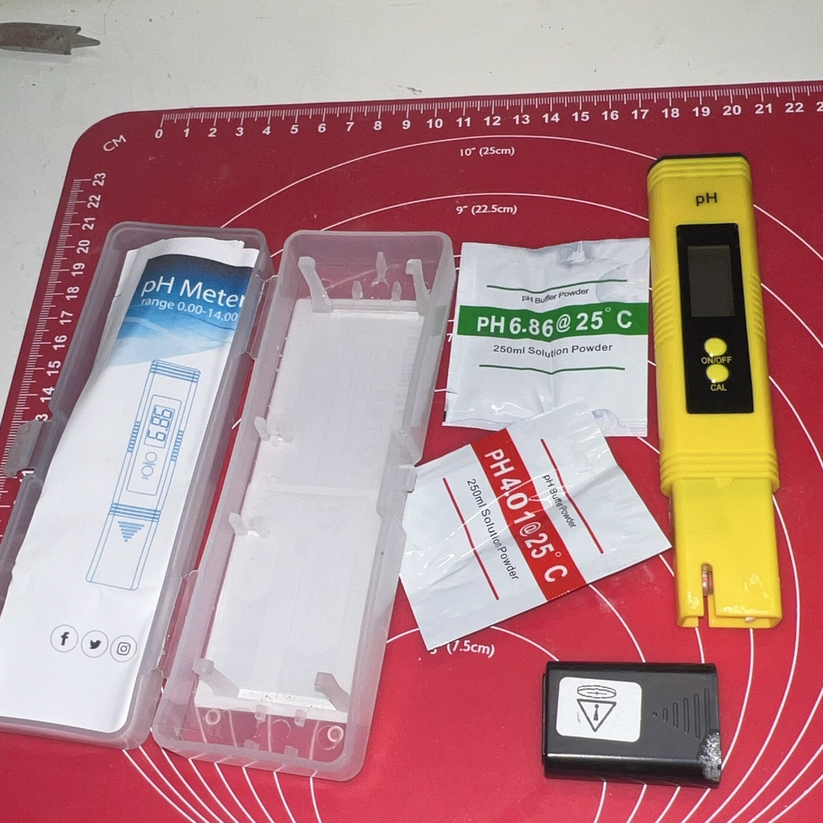 Digital pH Meter Tester 0.00-14.00 Yellow w/ Case & 4.01/6.86 Buffer Packets