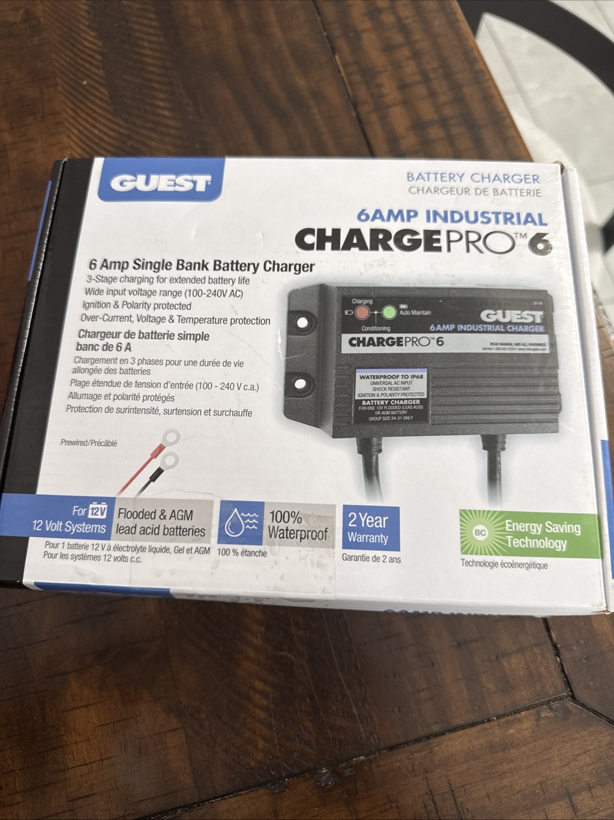 GUEST CHARGE PRO 6 AMP INDUSTRIAL / MARINE/ BATTERY CHARGER 1 BANK 12V ON BOARD