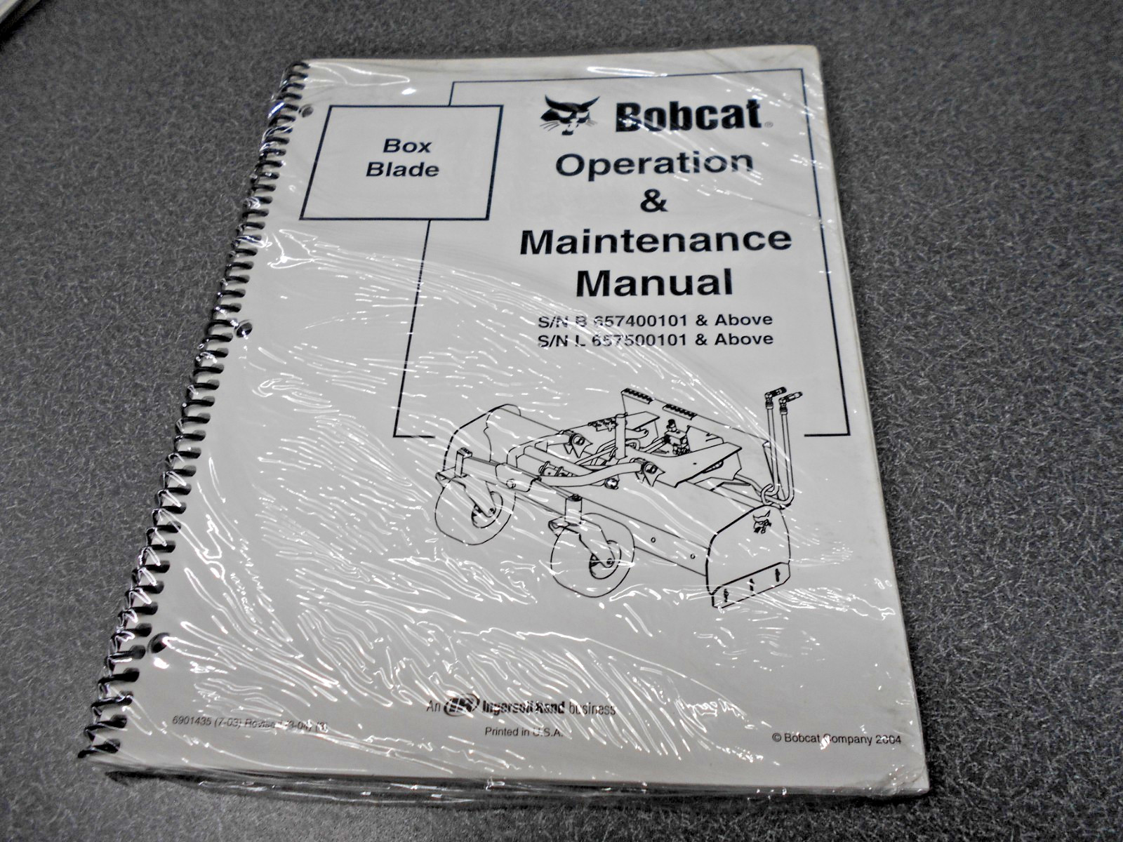 Bobcat Box Blade. Operation & Maintenance Manual. Paperback. 6901435. NOS, OEM!