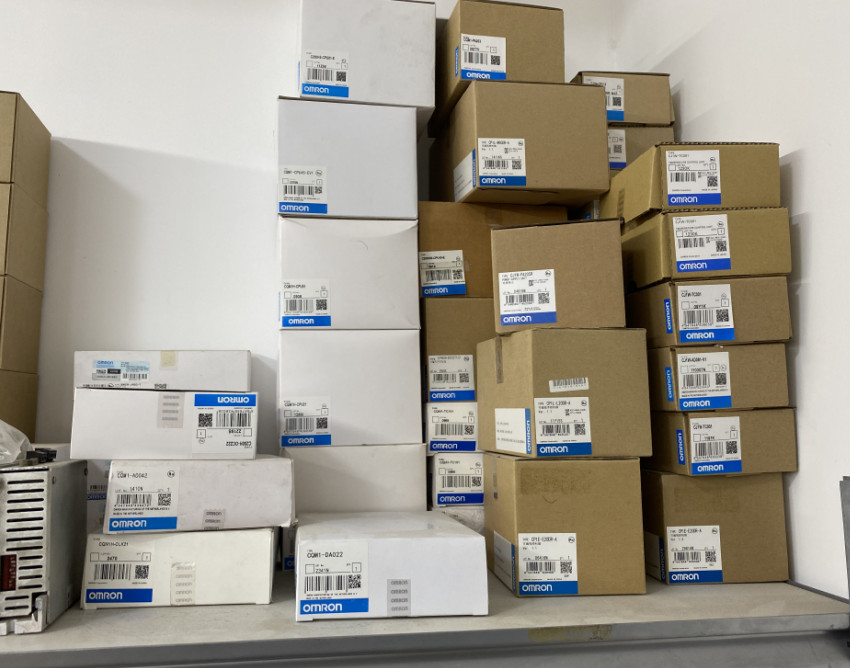 OMRON PLC S8VK-G01524 NEW FREE EXPEDITED SHIPPING