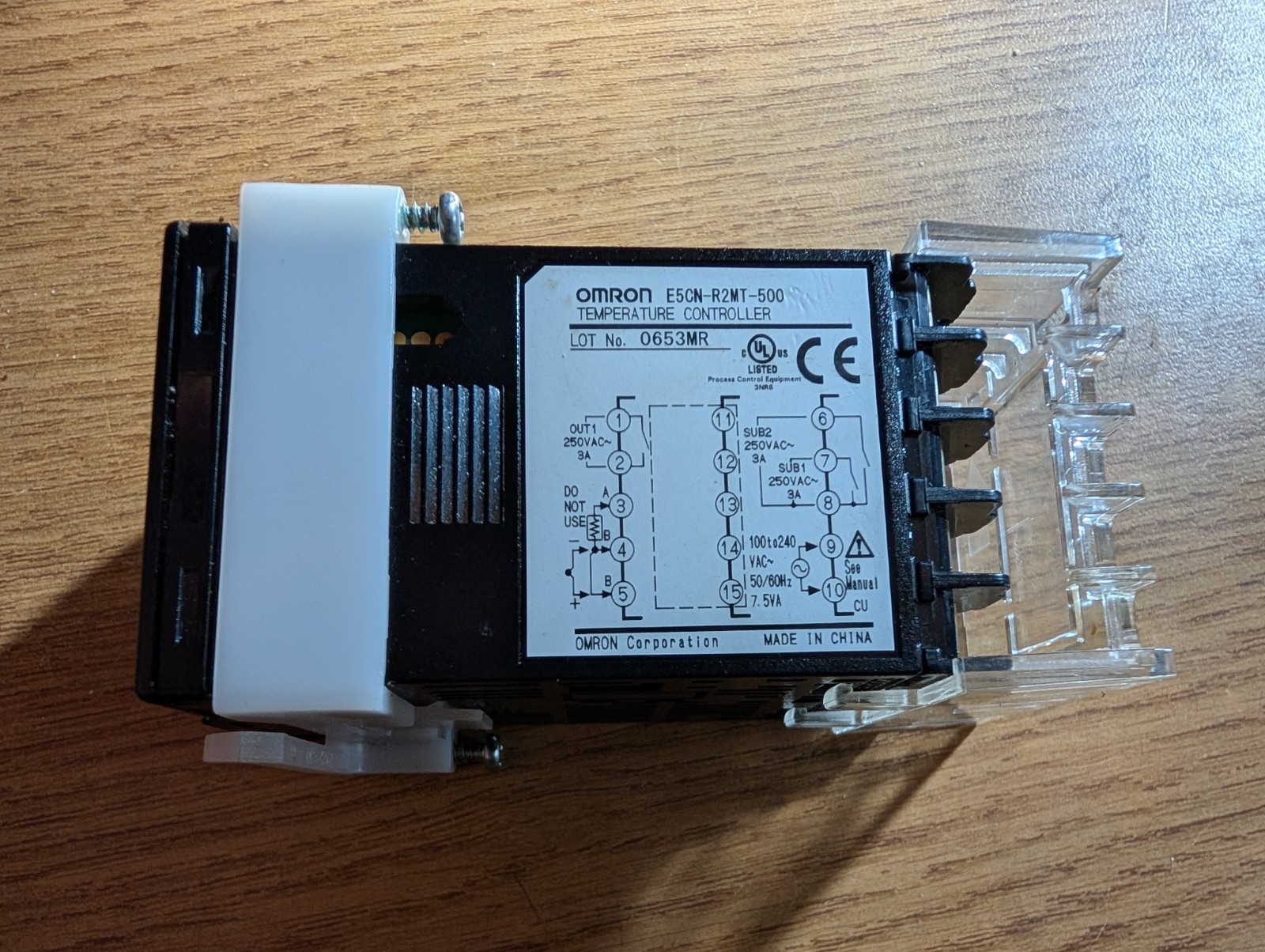 ONE New Omron E5CN-R2MT-500 100-240V Temperature Controller#C