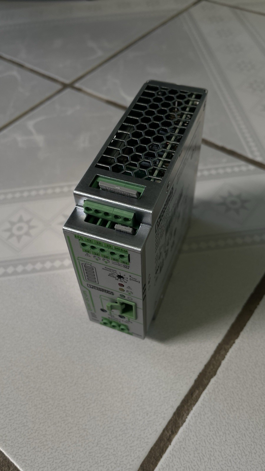 PHOENIX CONTACT QUINT-UPS/24DC/24DC/20 Power Supply