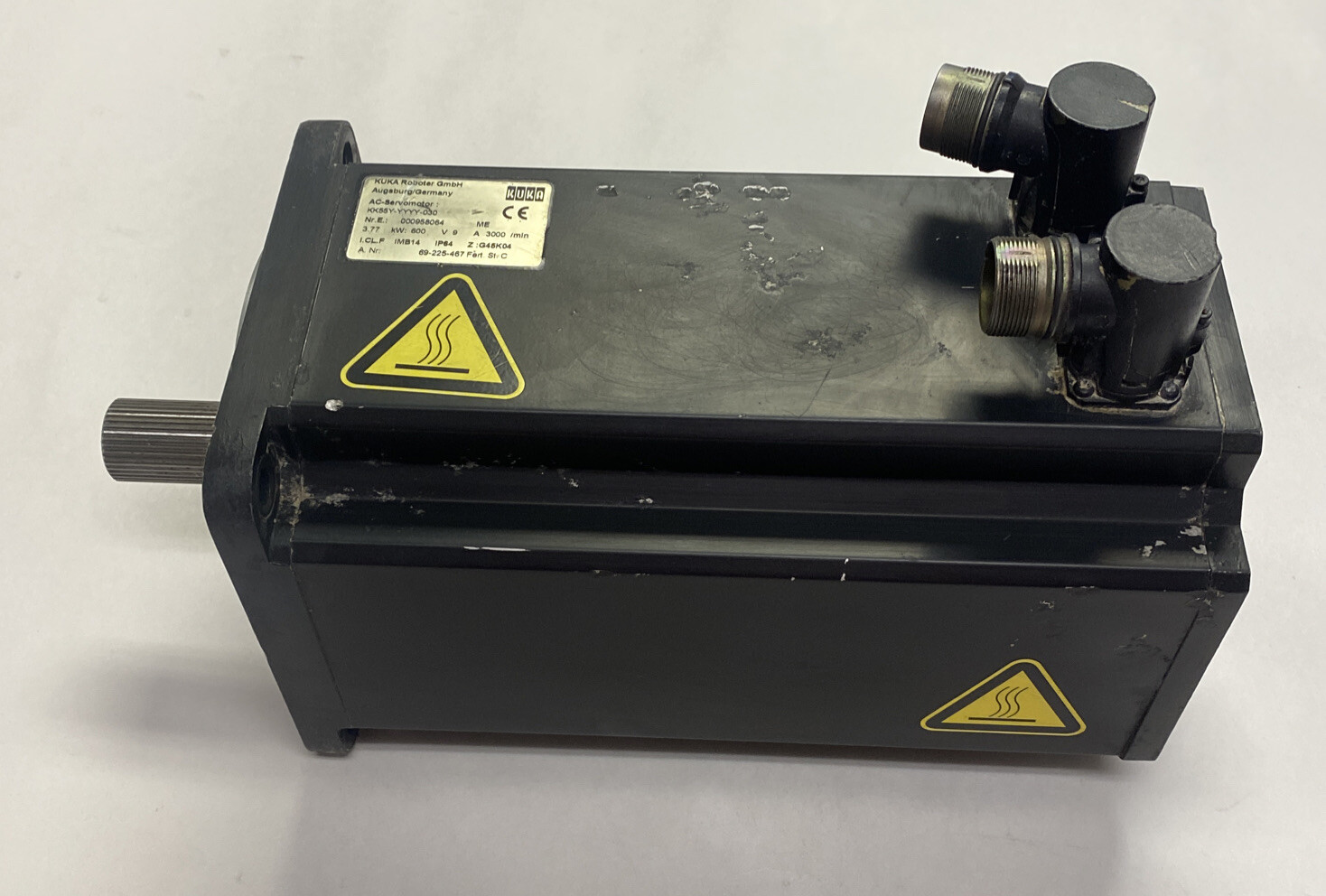 KUKA,KK55Y-YYYY-030,SERVO MOTOR 600V 3.77KW 3000RPM