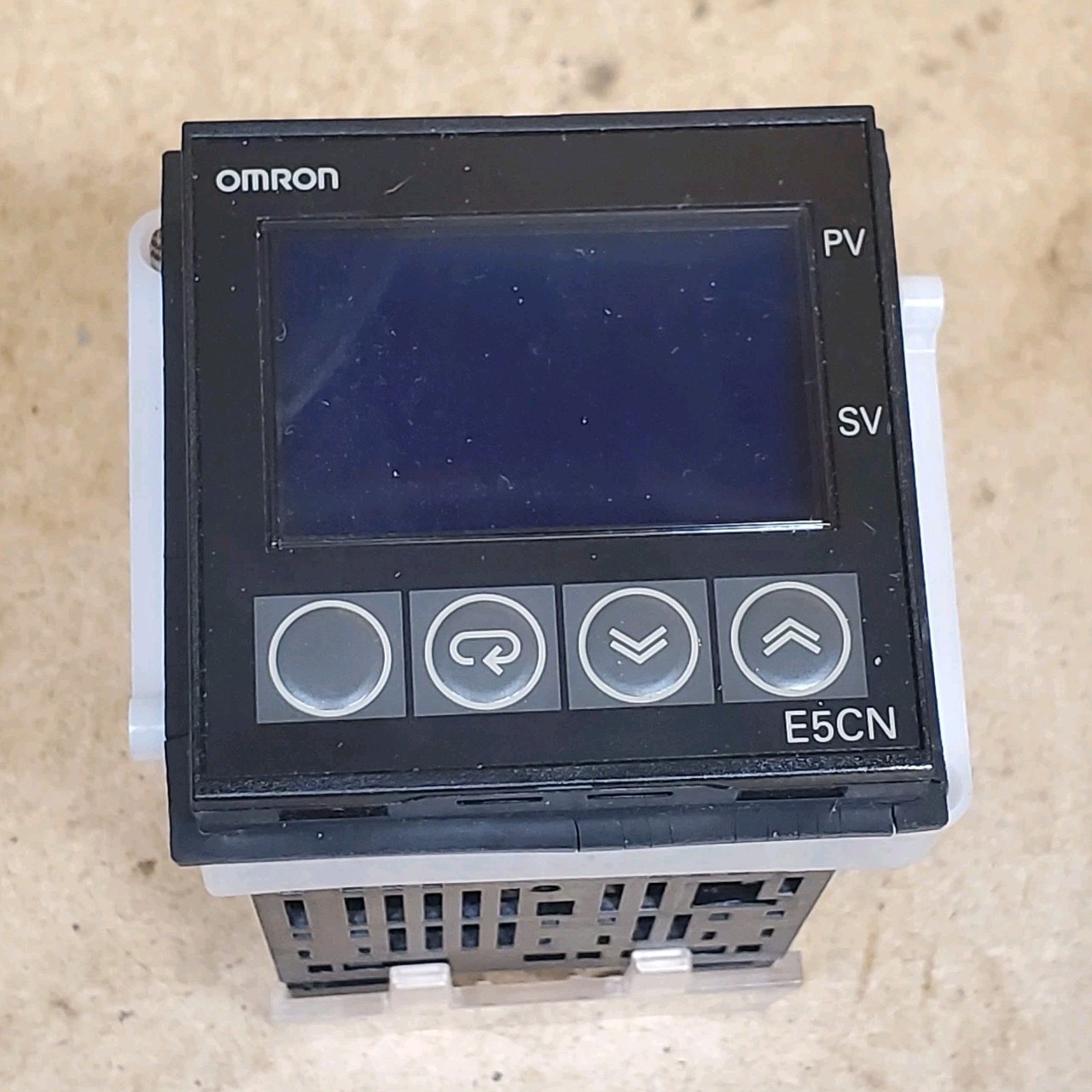 Omron E5CN-Q2MT-500 Digitial Temperature Controller