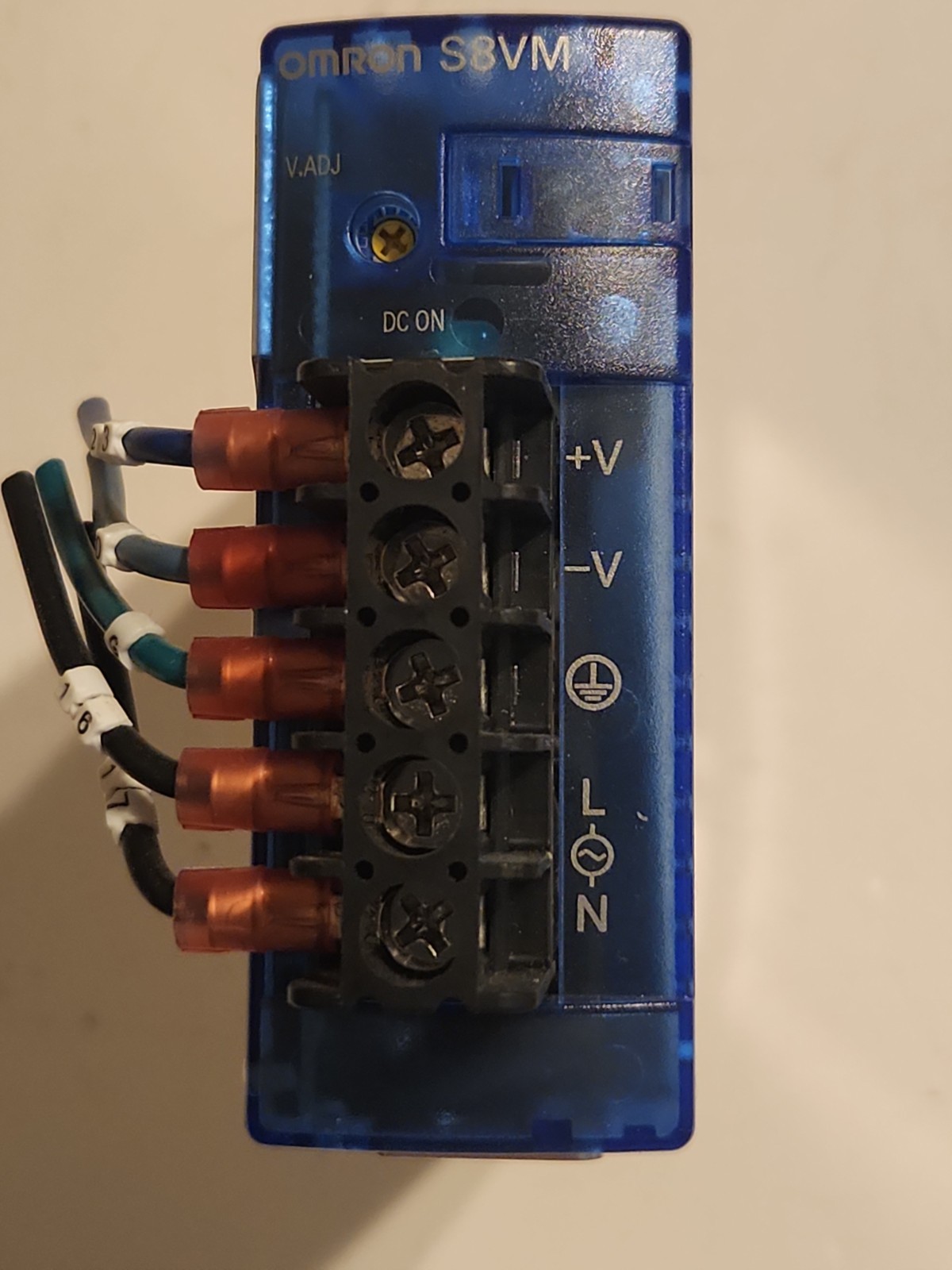 Omron S8VM-05024 CD Power Supply AC100/240V, 50/60Hz Free Shipping