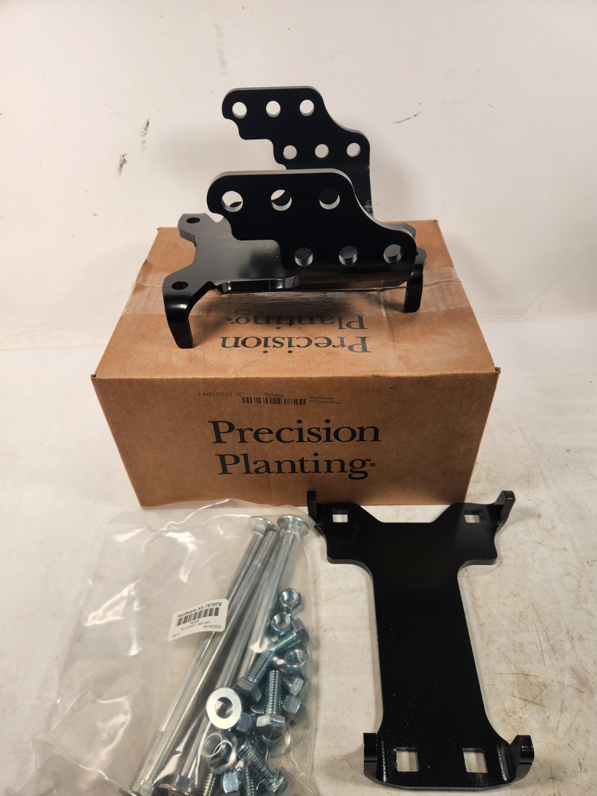 NEW Precision Planting 757059 Direct Mount Kit 7×7 Brackets