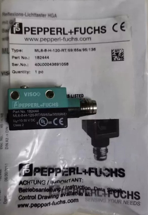 1PCS NEW Pepperl+Fuchs ML6-8-H-120-RT/59/65a/95/136 Photoelectric switch