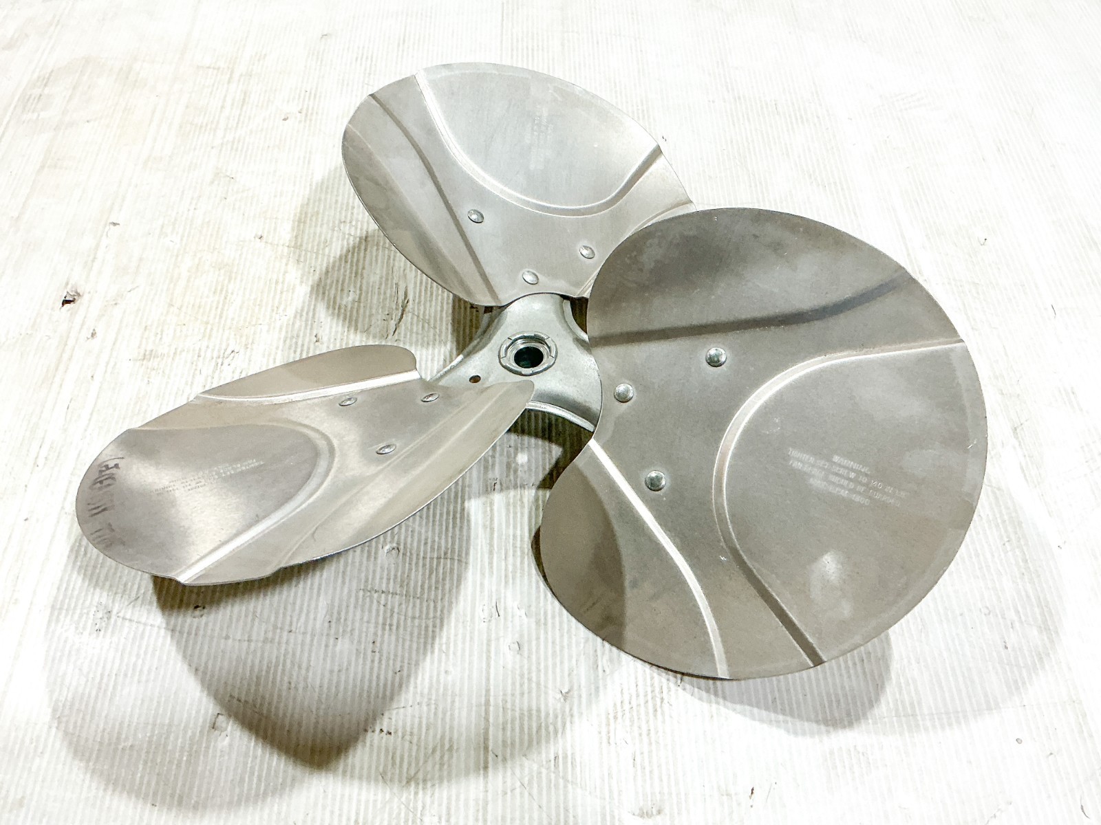 New Dayton 2C363 Fan Blade18” 1800RPM Max – No Box