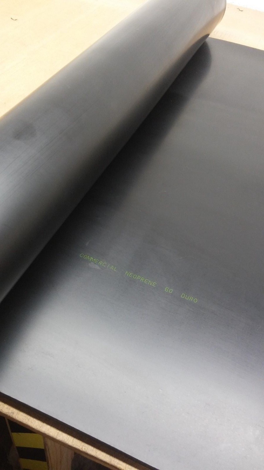 Neoprene Rubber Sheet Solid 1/2″ Thick x 2″ W x 36″ L Rect Strip 60 Duro