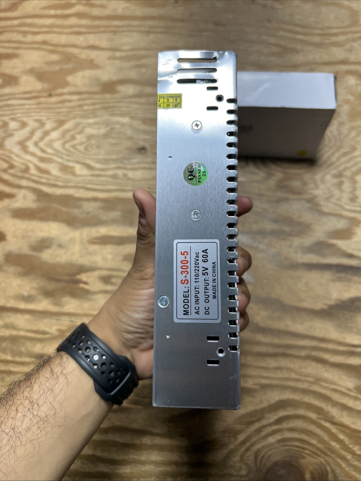 S-300-5 AC/DC Power Supply – 1 Output – 5V@60A – 300W