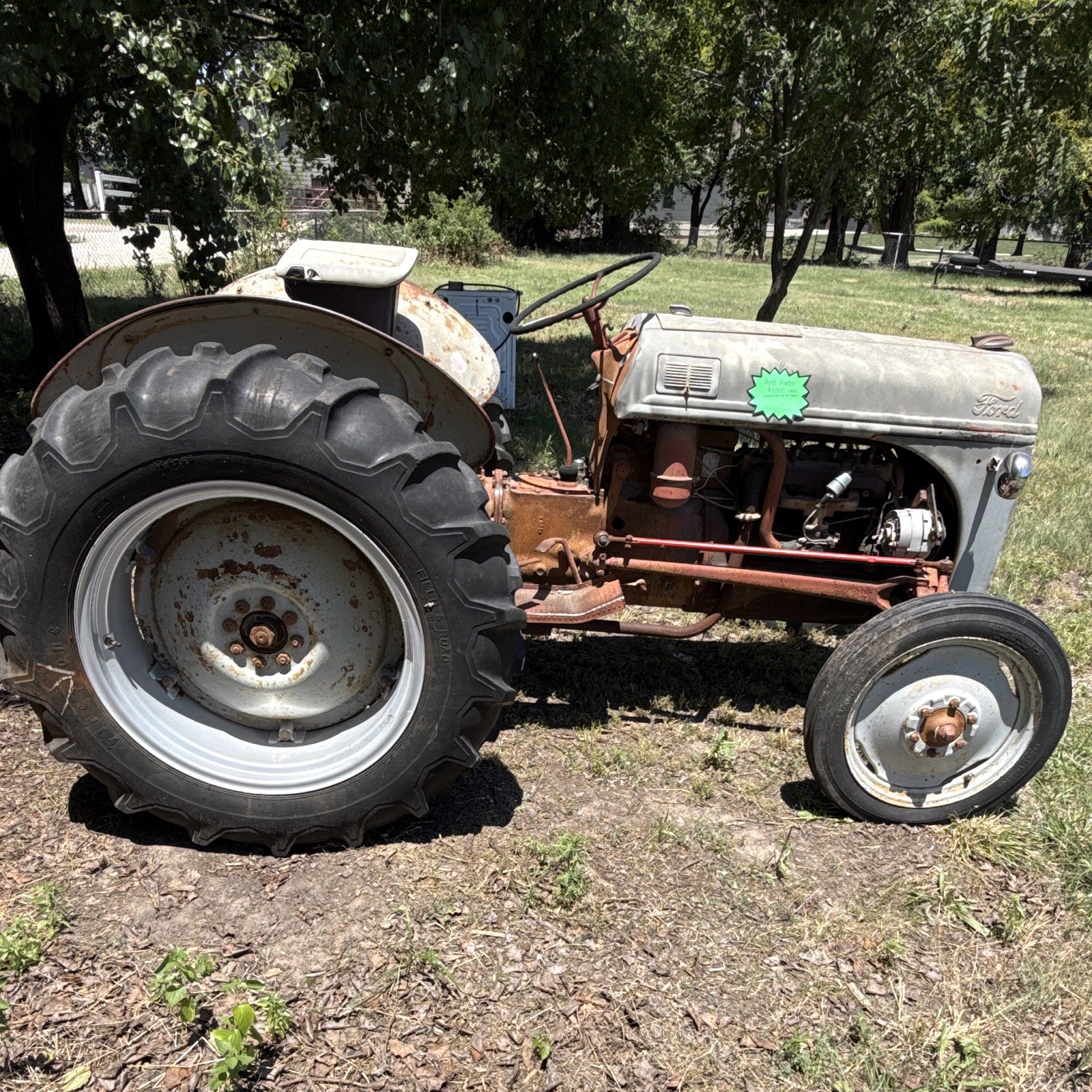 Ford 8N N-Series Farm Tractor 2WD Gasoline 4-Cylinder Engine MPN 8N