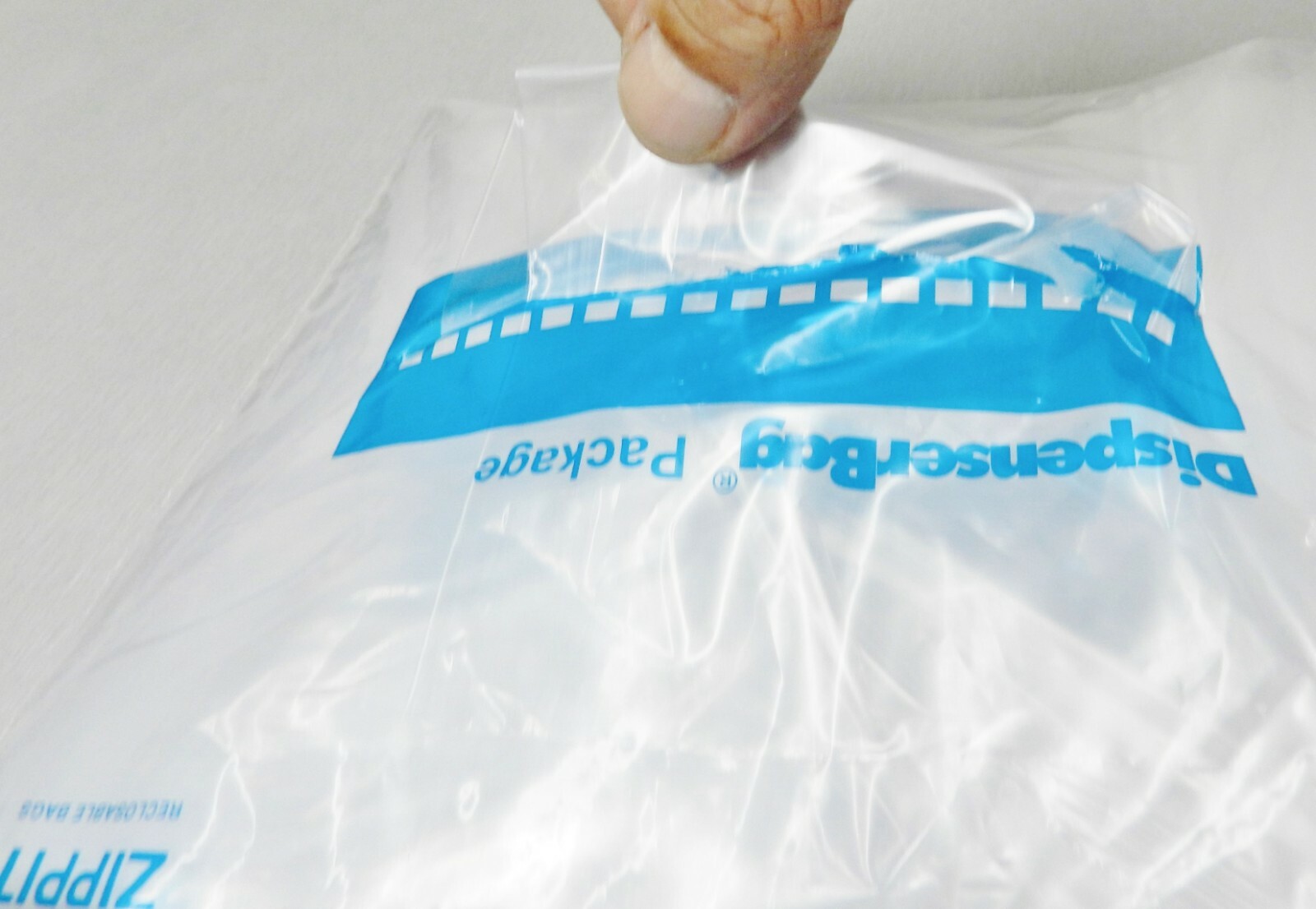 4000 Reloc Zippit Bags 4×4 2mil Clear Reclosable Zip Slide Bag 4″ Square 4,000
