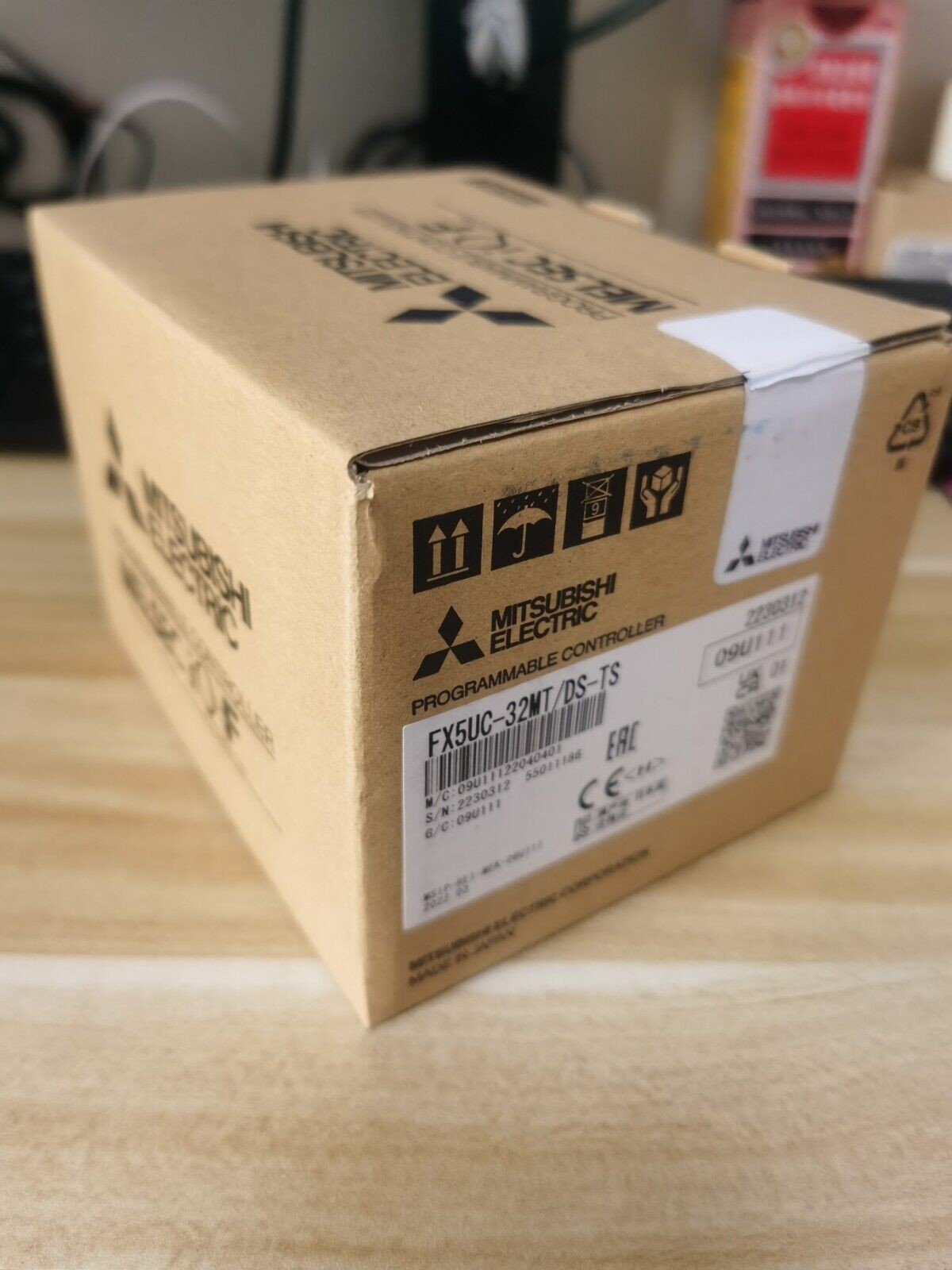 1PC Mitsubishi FX5UC-32MT/DS-TS PLC FX5UC32MT/DSTS New In Box Fast Shipping