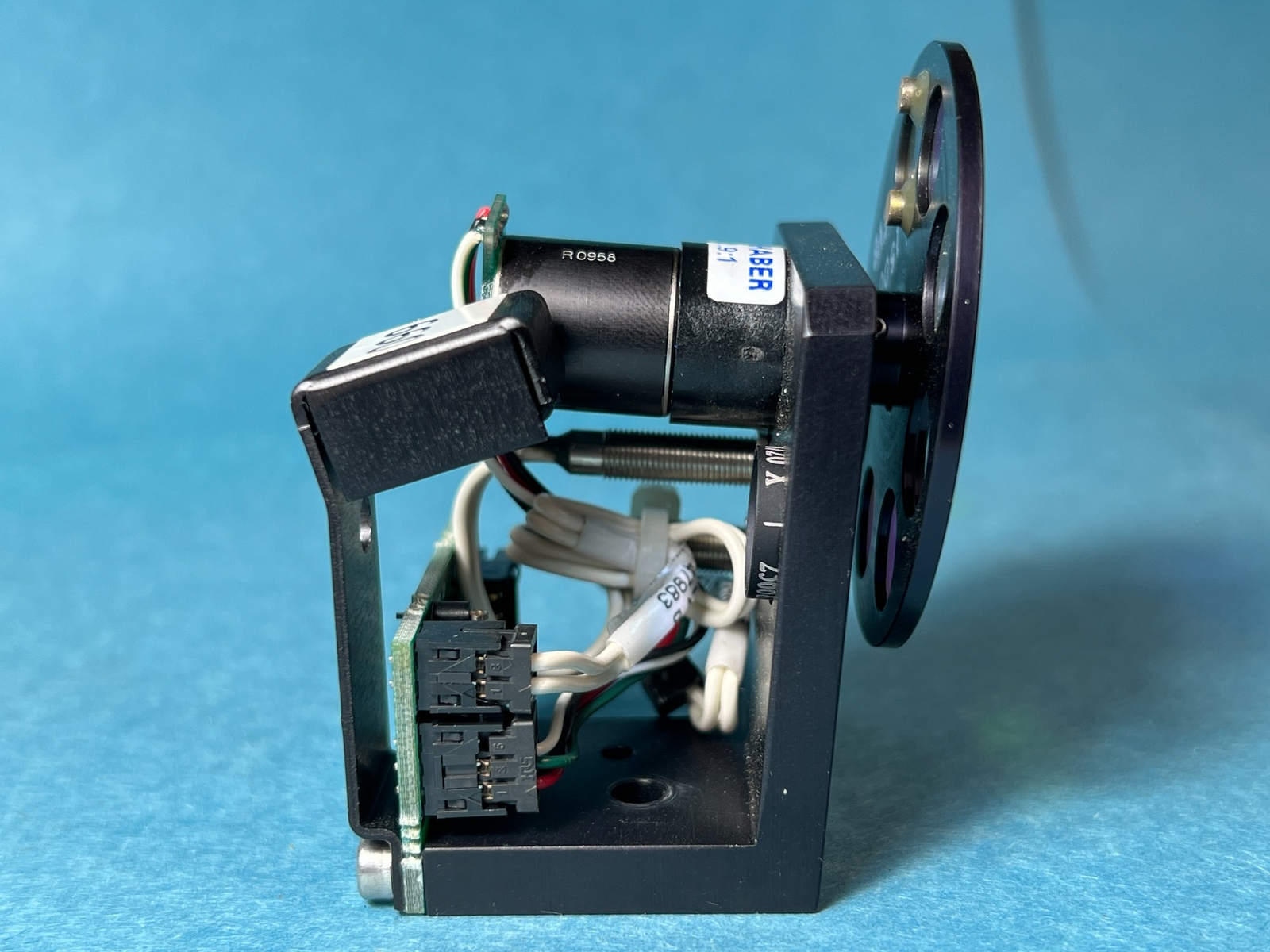 Motorized Optical OD Filter Wheel,8 Position,1/2″,Faulhaber Stepper,Laser,660nm