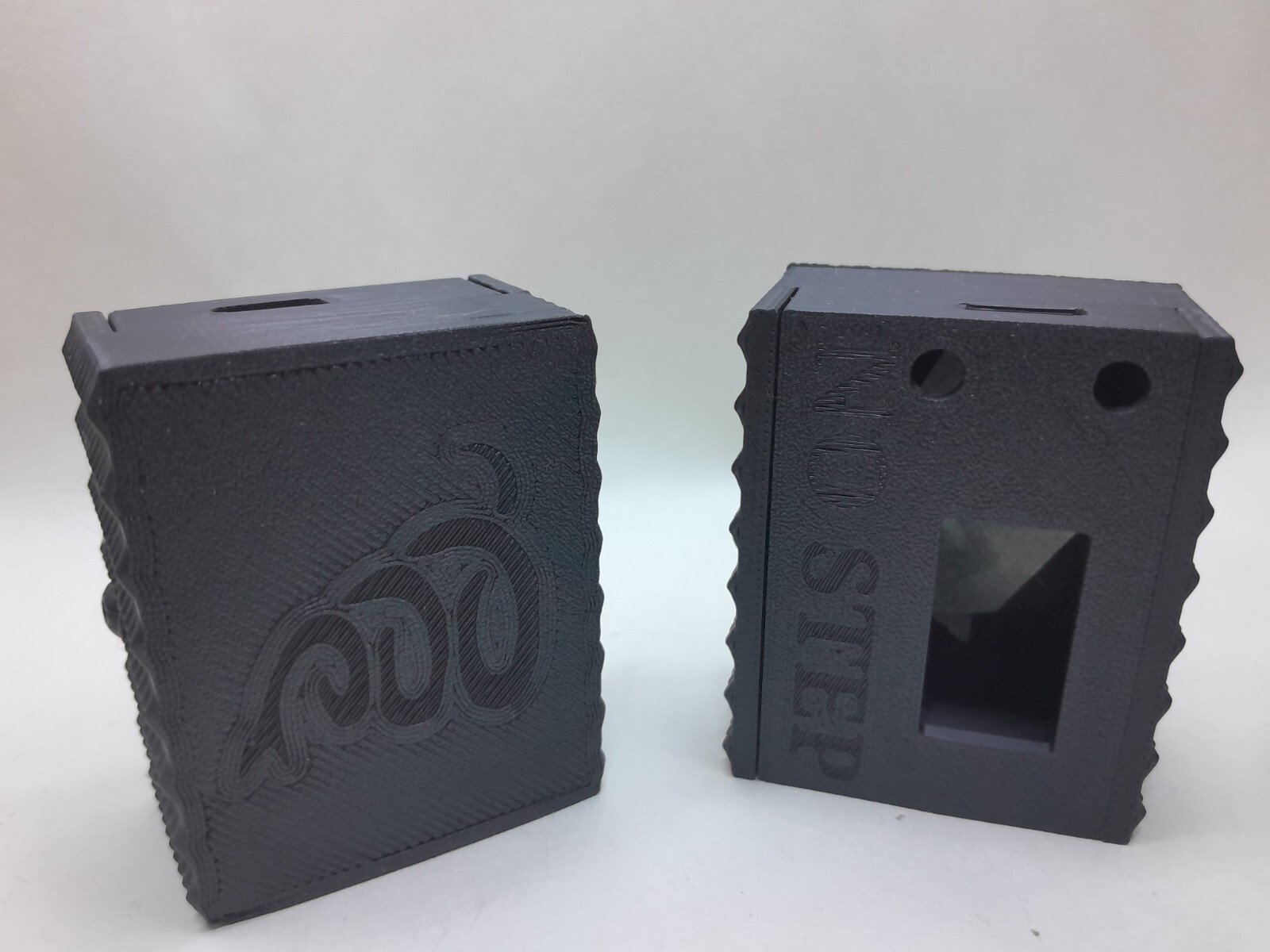 Meshtastic Heltec V3 node case only Holds 2000mah battery 3D printed BLACK