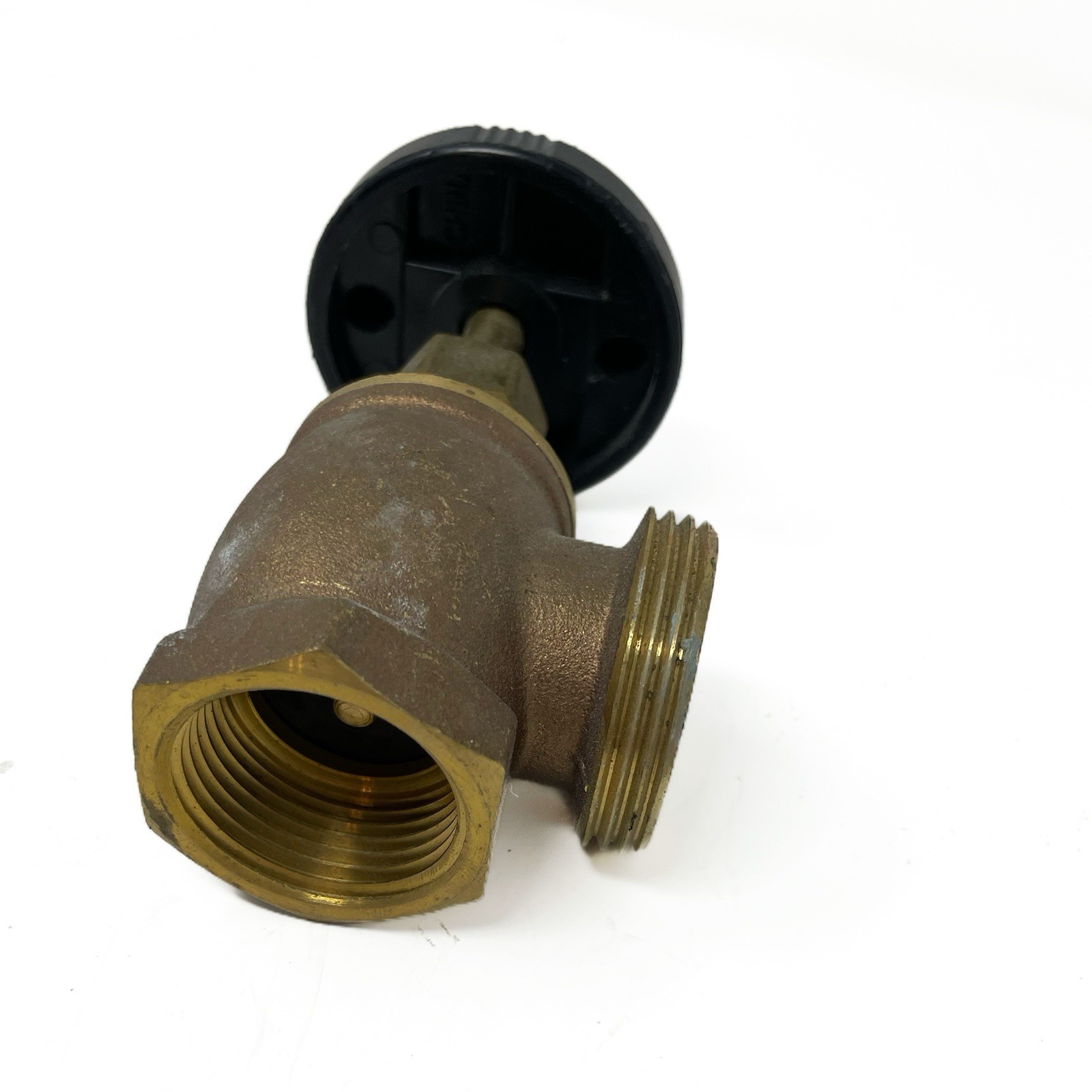 Plumbers Edge 1 in. Steam Angle Radiator Valve PE1090