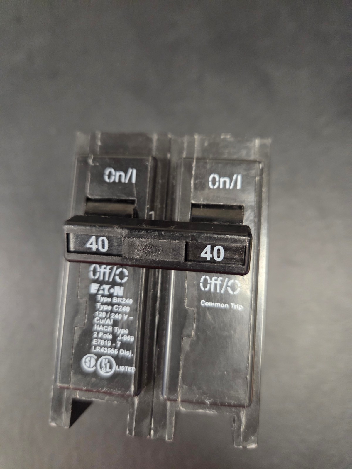 Eaton BR240 2 inch 40 Amp Double Pole Circuit Breaker – NEVER USED!!!