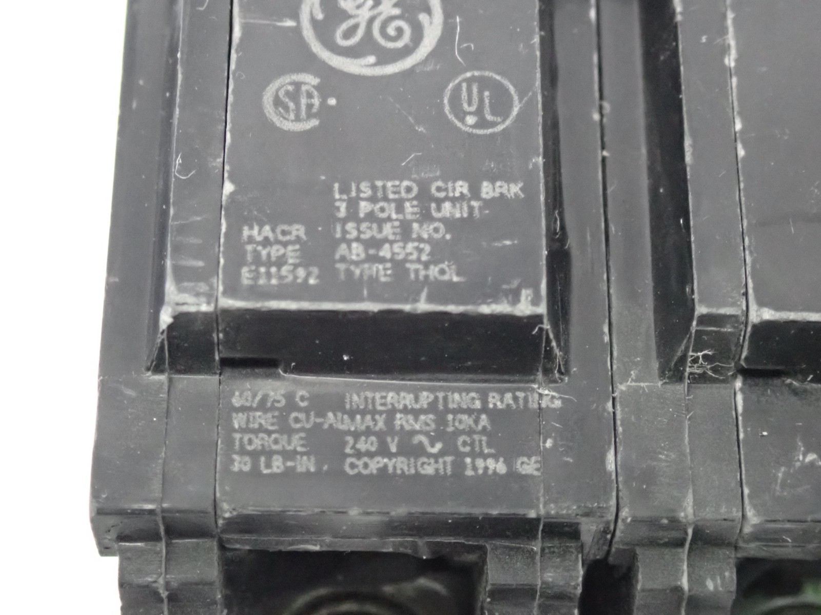 GE General Electric THQL32015 15 amp 3 pole plug in breaker 240 volt THQL chip