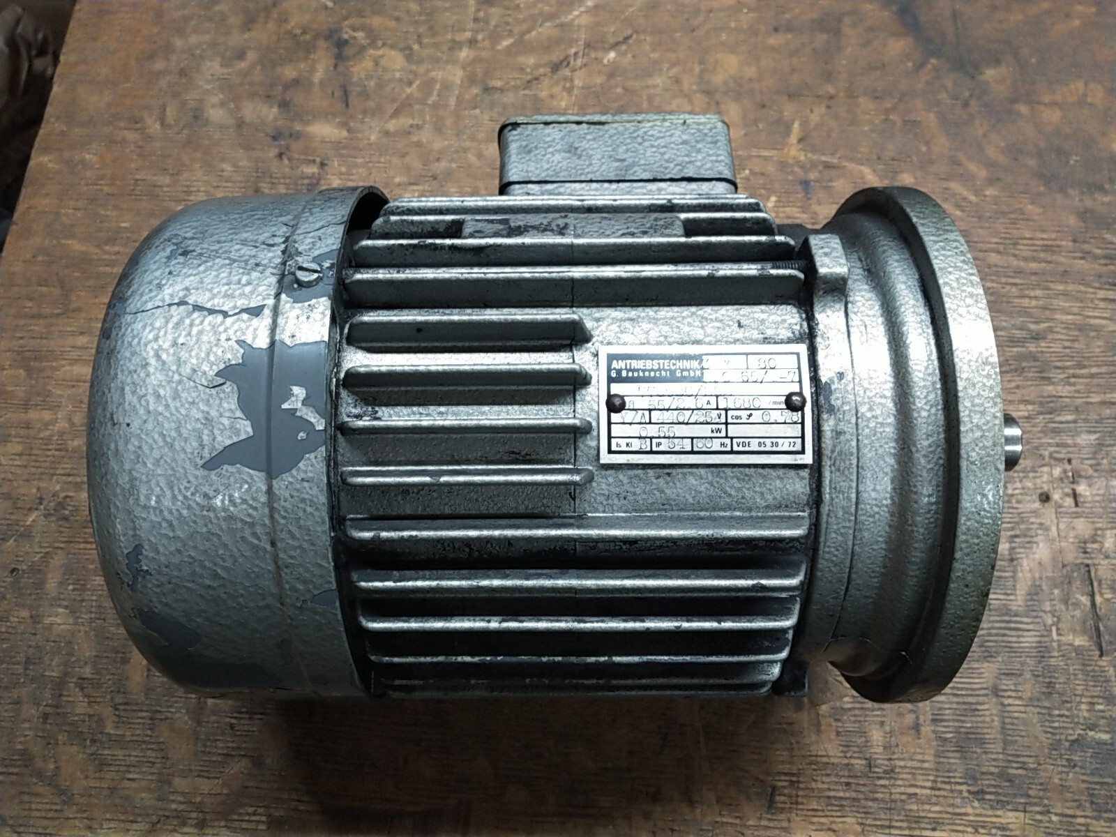 Antriebstechnik .55kW 3/4HP Electric Motor 1680 RPM 254/440VAC 3-Phase Fr d80
