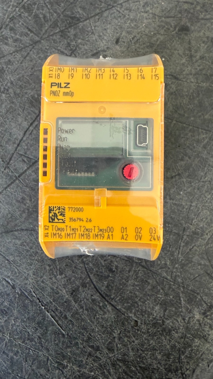 1PC Brand New Pilz 772000 Safety Relay Fast Shipping Fast delivery