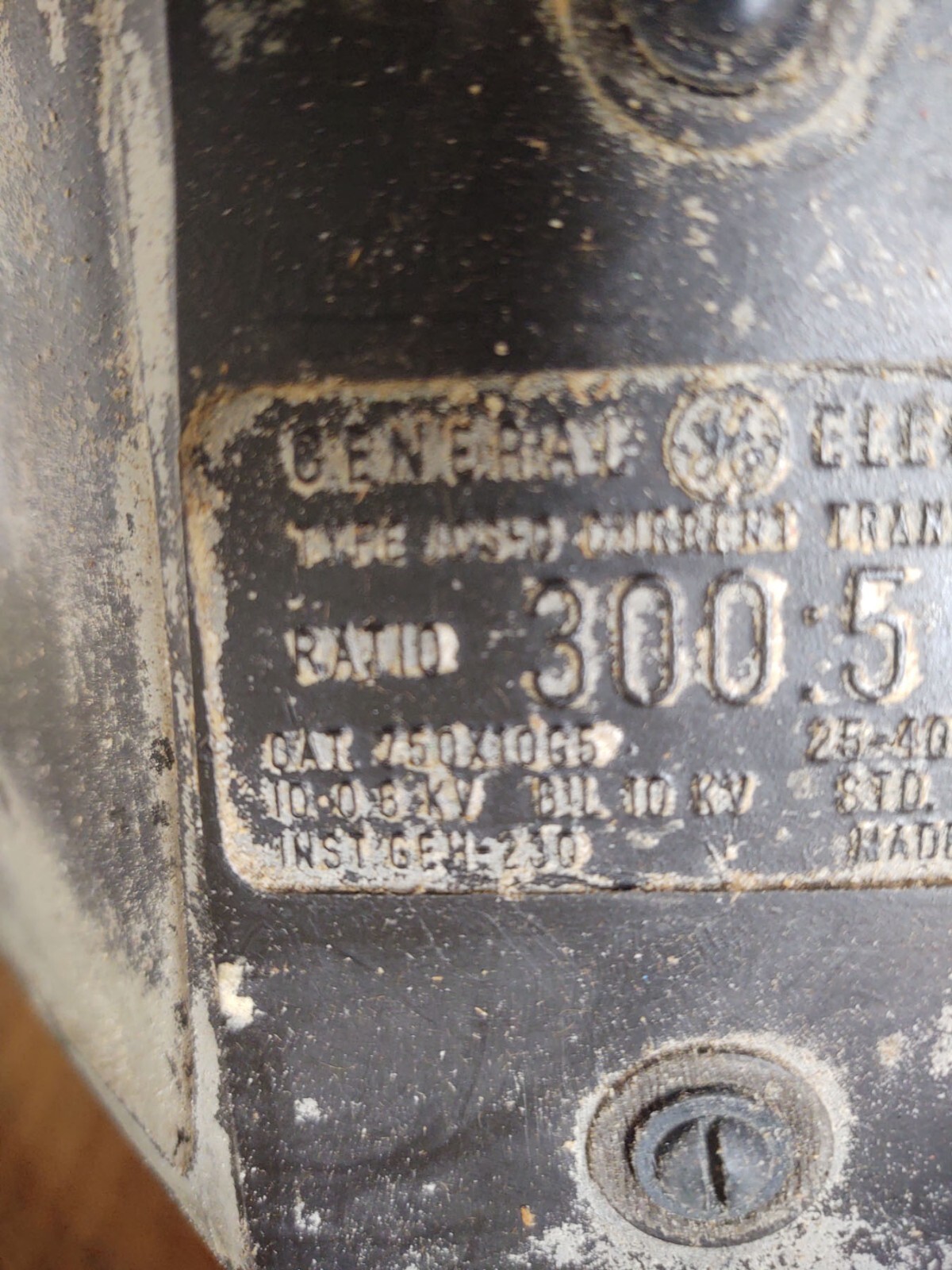 🔥GE Current Transformer 300:5A Type JSC-0, CAT: 750x10G5, 25-400HZ, ID 4-3/4