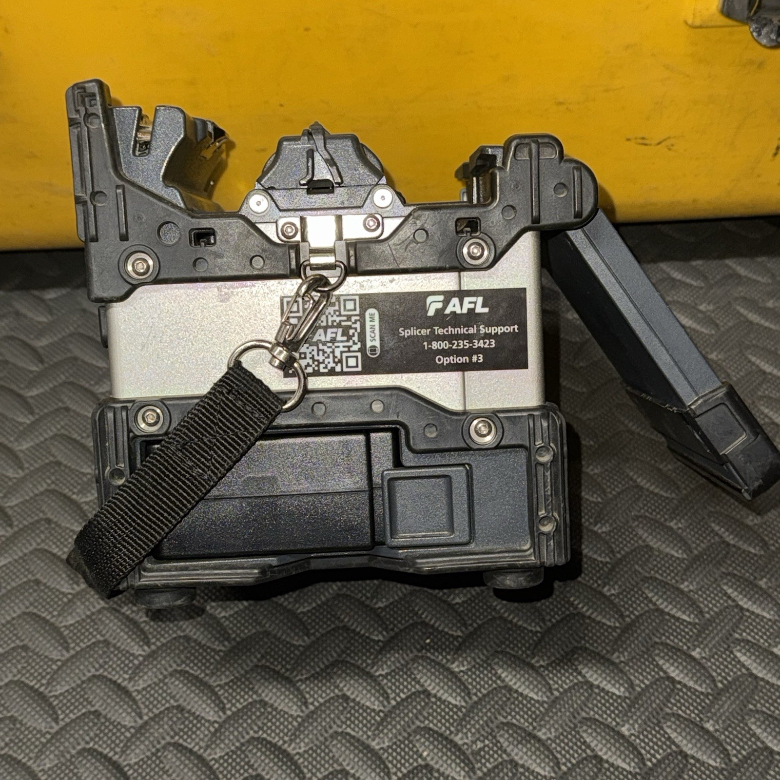AFL Fujikura 70R Ribbon Fusion Splicer – 7.25k Arc N.A.