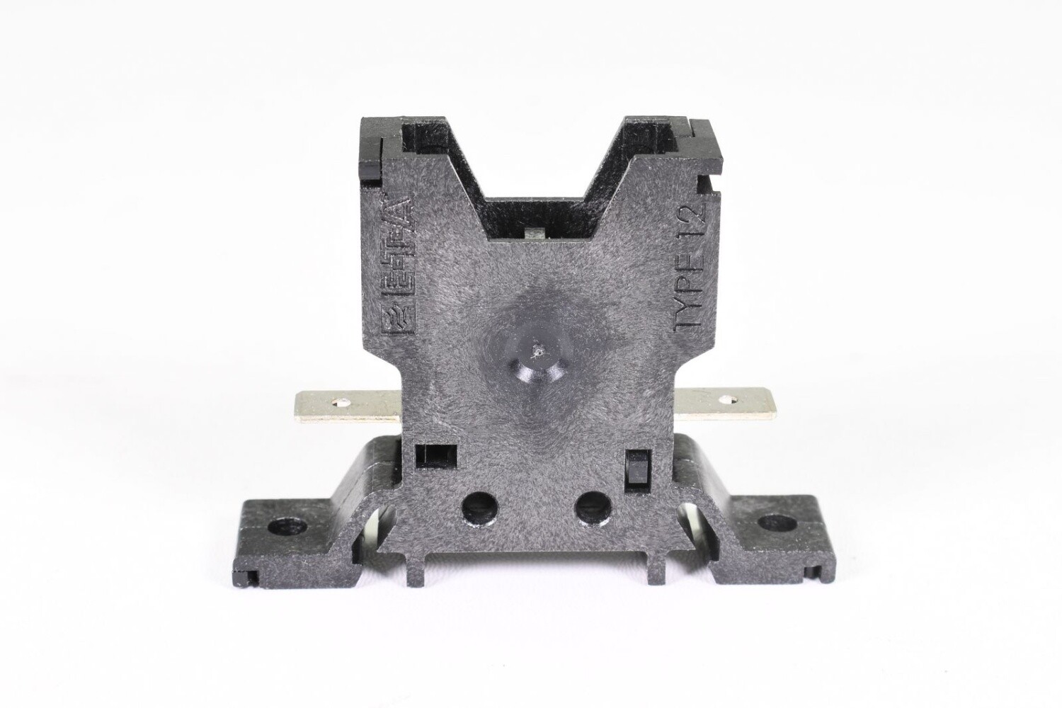 E-T-A 12-P10, Type 12, Plug-in socket, Type12