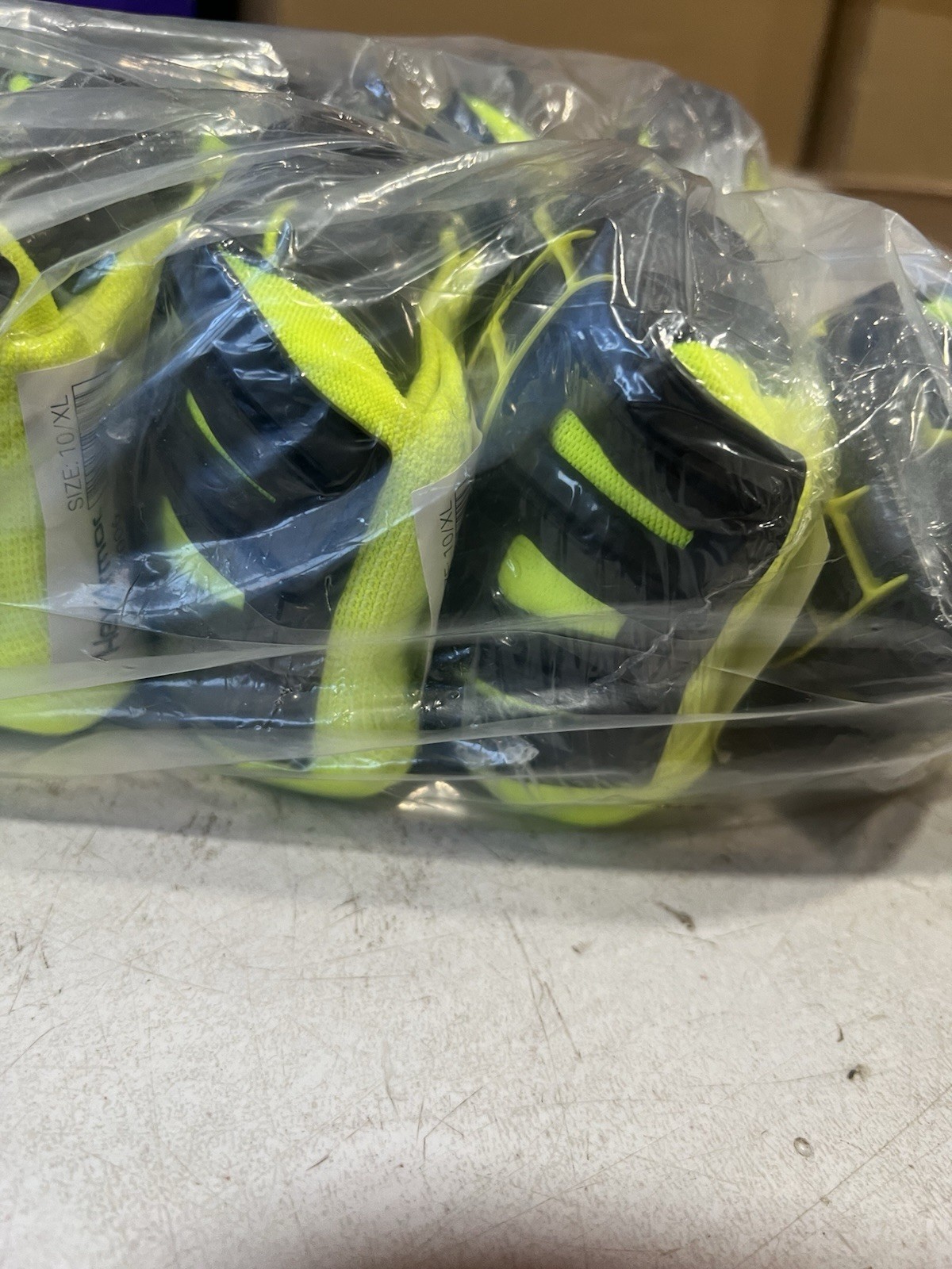 12 Pack HexArmor Helix 3006 TouchScreen Gloves – w/ ExoSkeleton. Size: 10/XL