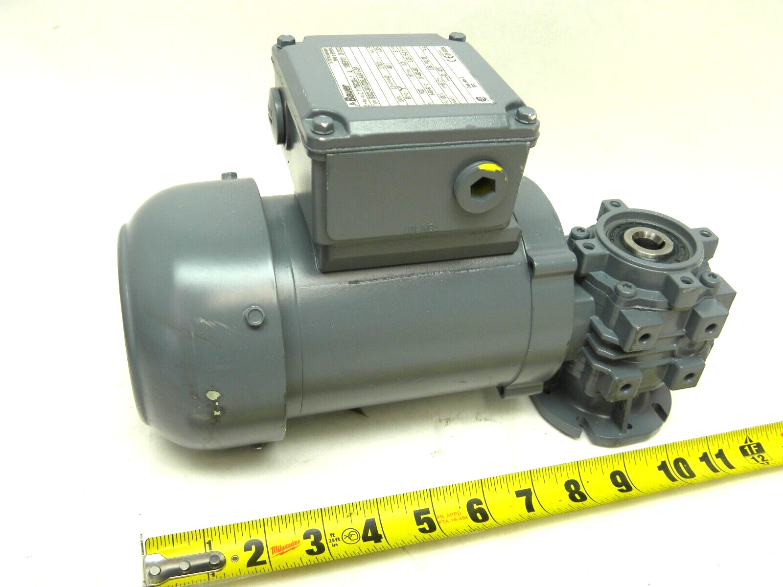NEW – BAUER Gearmotor BS02-34V/D05LA4/AV-SP (Z 11758238) .4HP .3kW 460V .93A