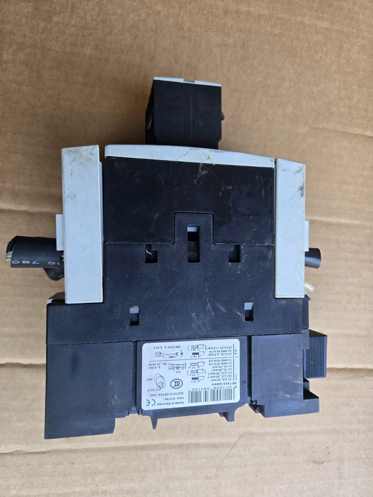 Siemens 3ZX1012-0RT04-1AA1 Contactor