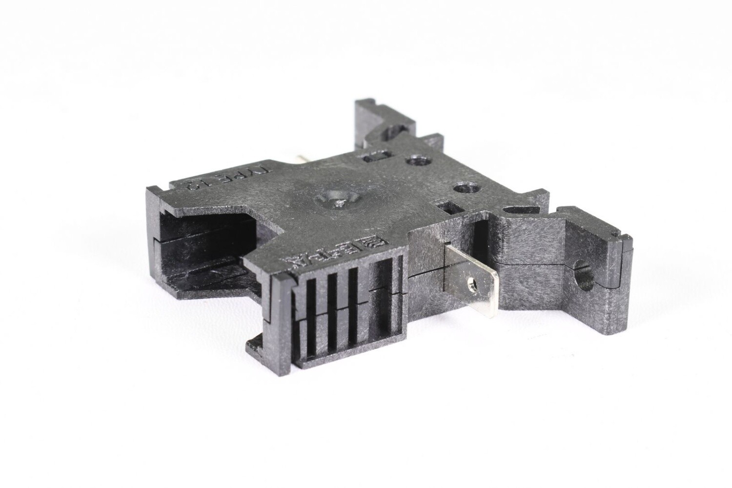 E-T-A 12-P10, Type 12, Plug-in socket, Type12