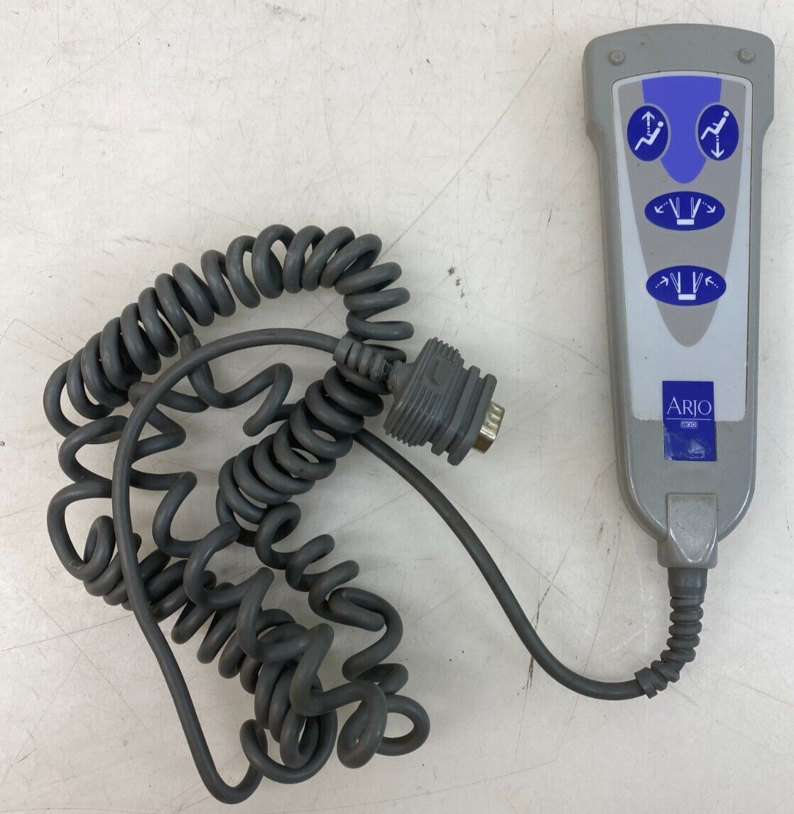 Arjo 4 Button Hand Wired Remote Control – 9 Pin Serial Port Connection 12694-50L