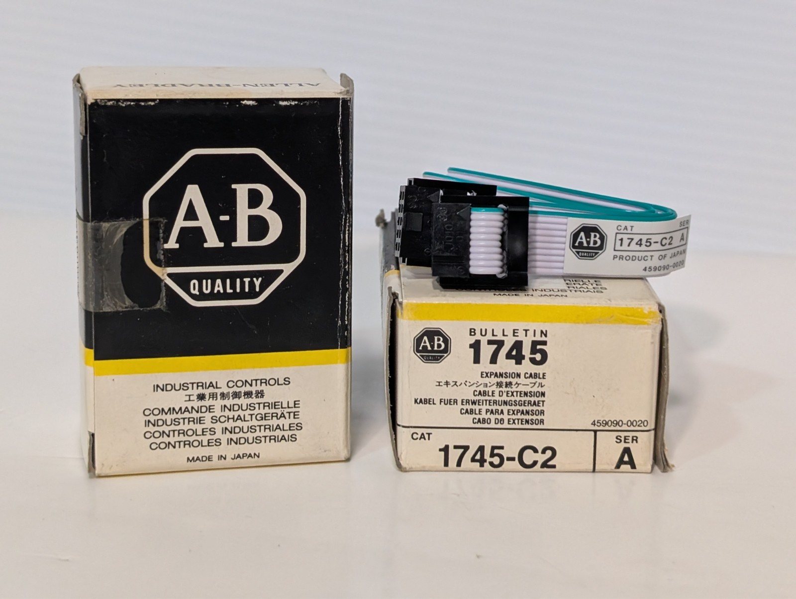 Lot of 2 Allen-Bradley 1745-C2 Expansion Cables SLC 100 15.5in Series A Japan