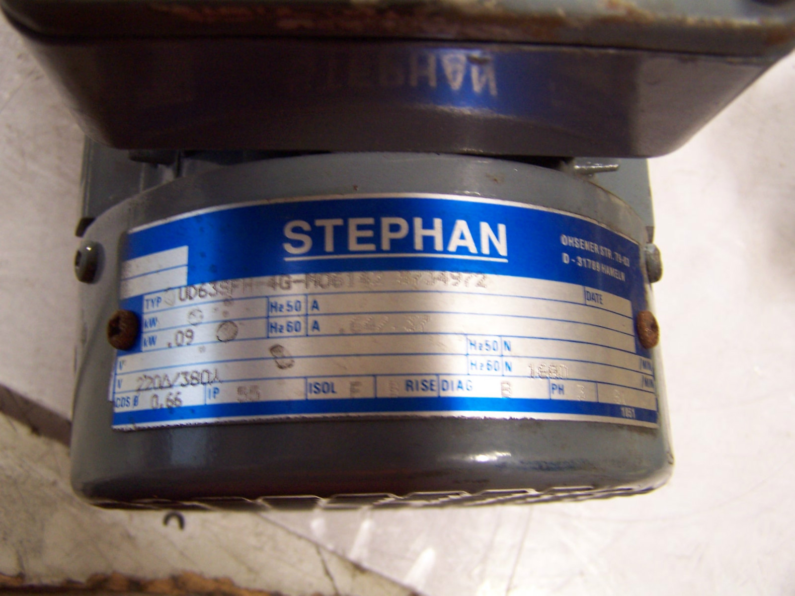 NEW STEPHAN .12 HP / .09 KW AC GEARMOTOR 220 / 380 VAC 1680 RPM 3 PHASE TYPE 7AM
