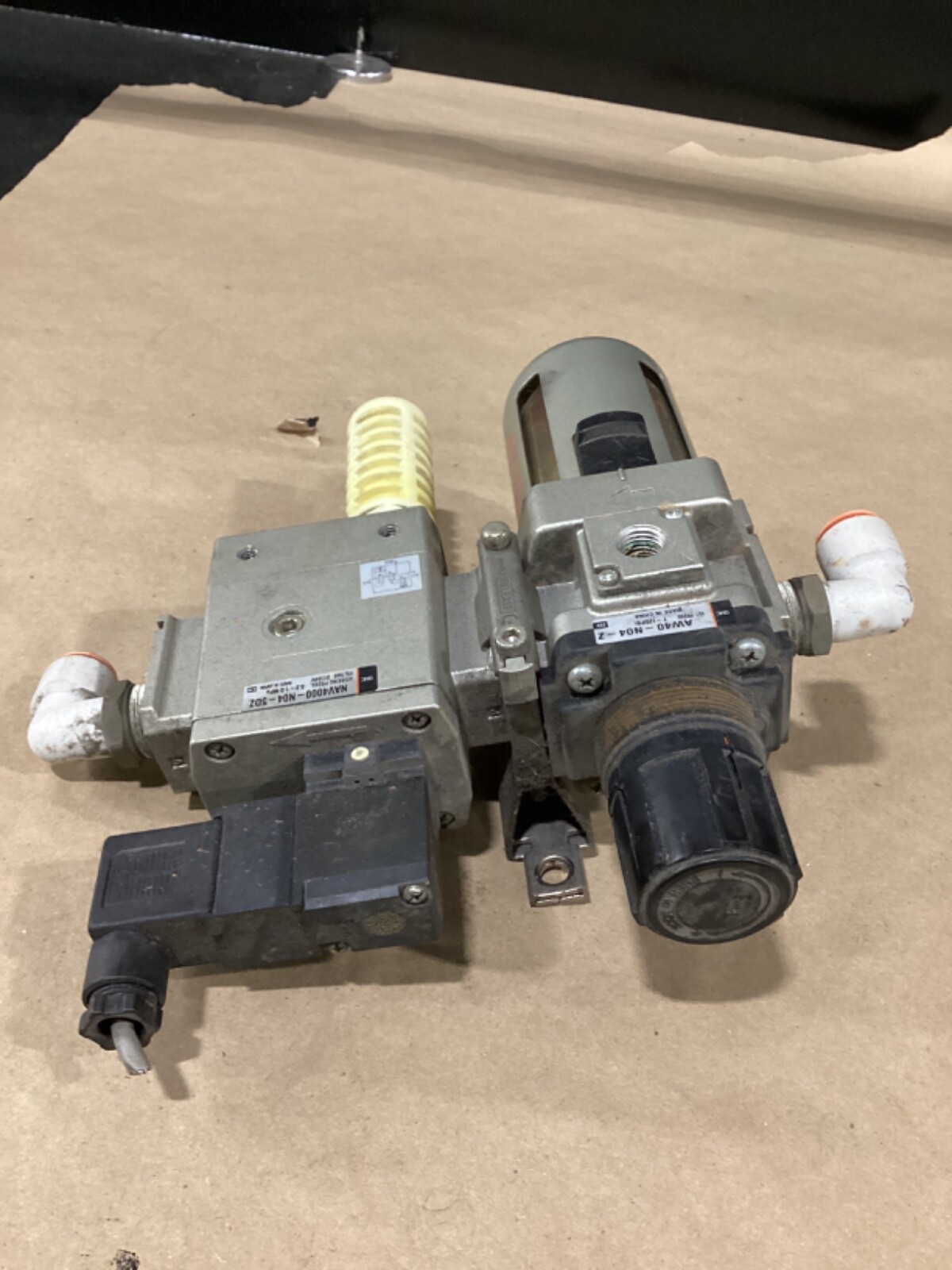 SMC AV4000-N04-Z REGULATOR MANIFOLD NAV4000-N04-5DZ #103F15FML